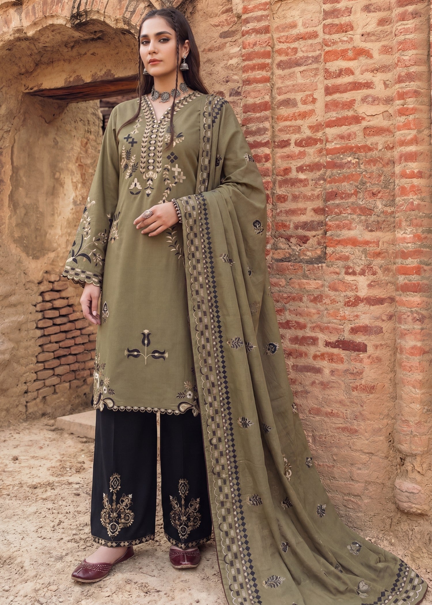 Lawn Kurta Set in Olive green