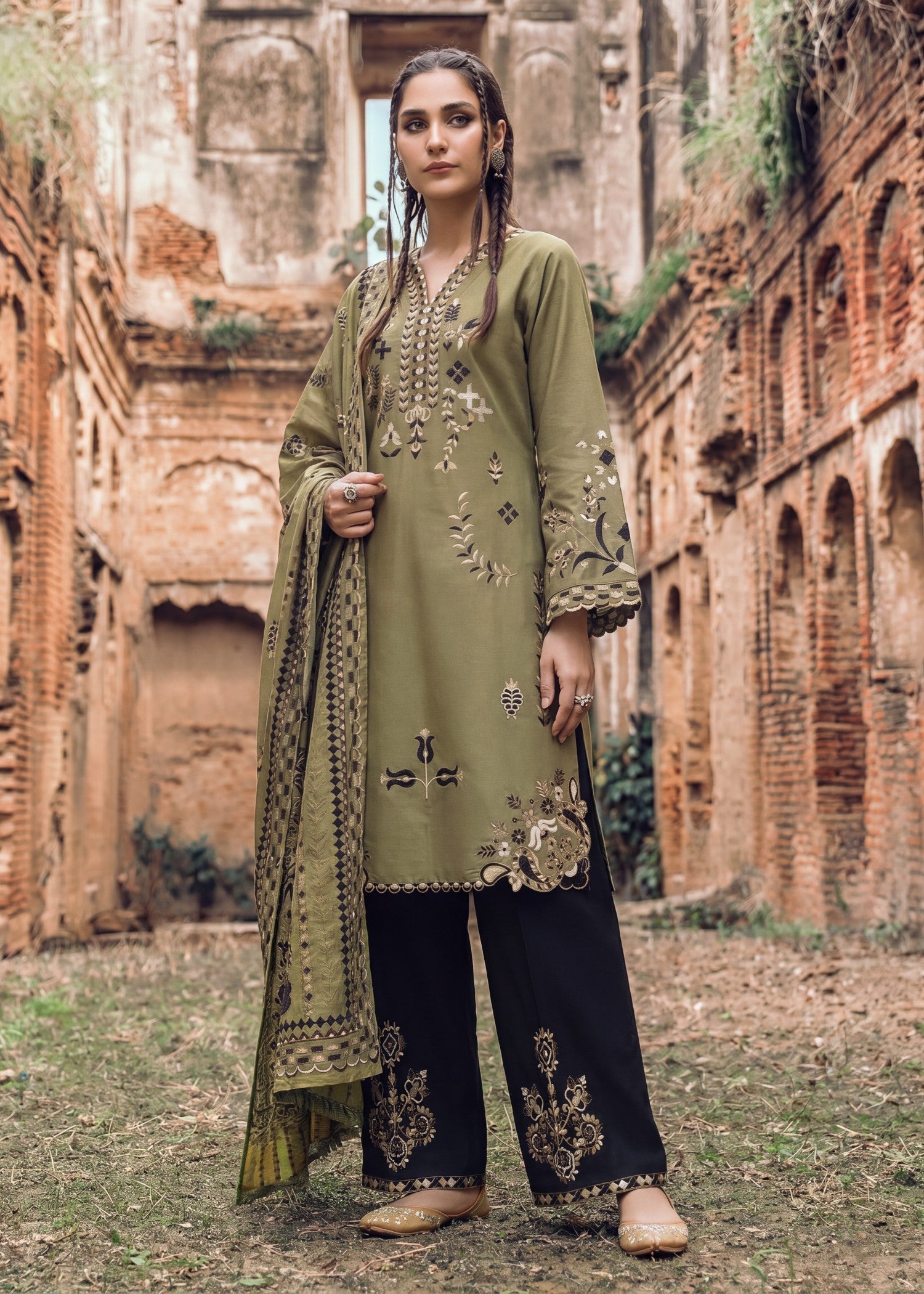 Lawn Kurta Set in Olive green