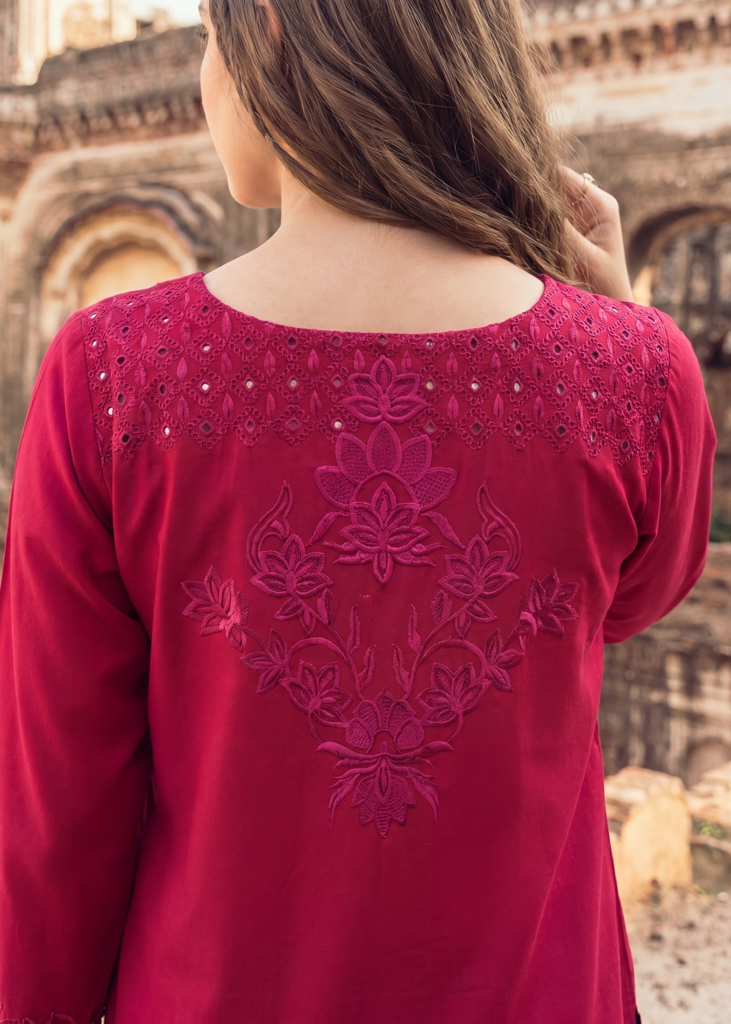 Lawn Kurta Set in Cardinal red