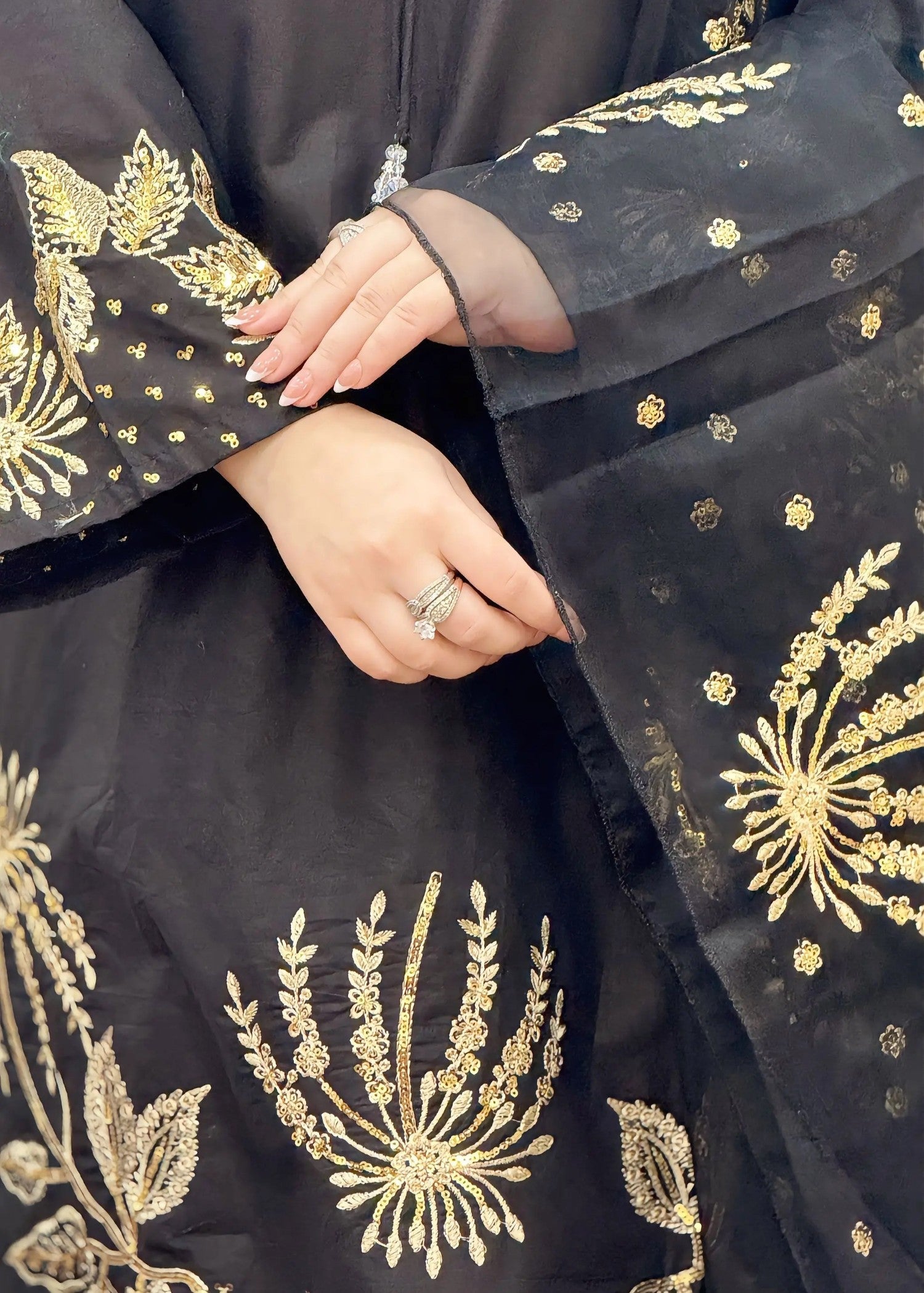 ZARNAAB-B-EMBROIDERED-3PC