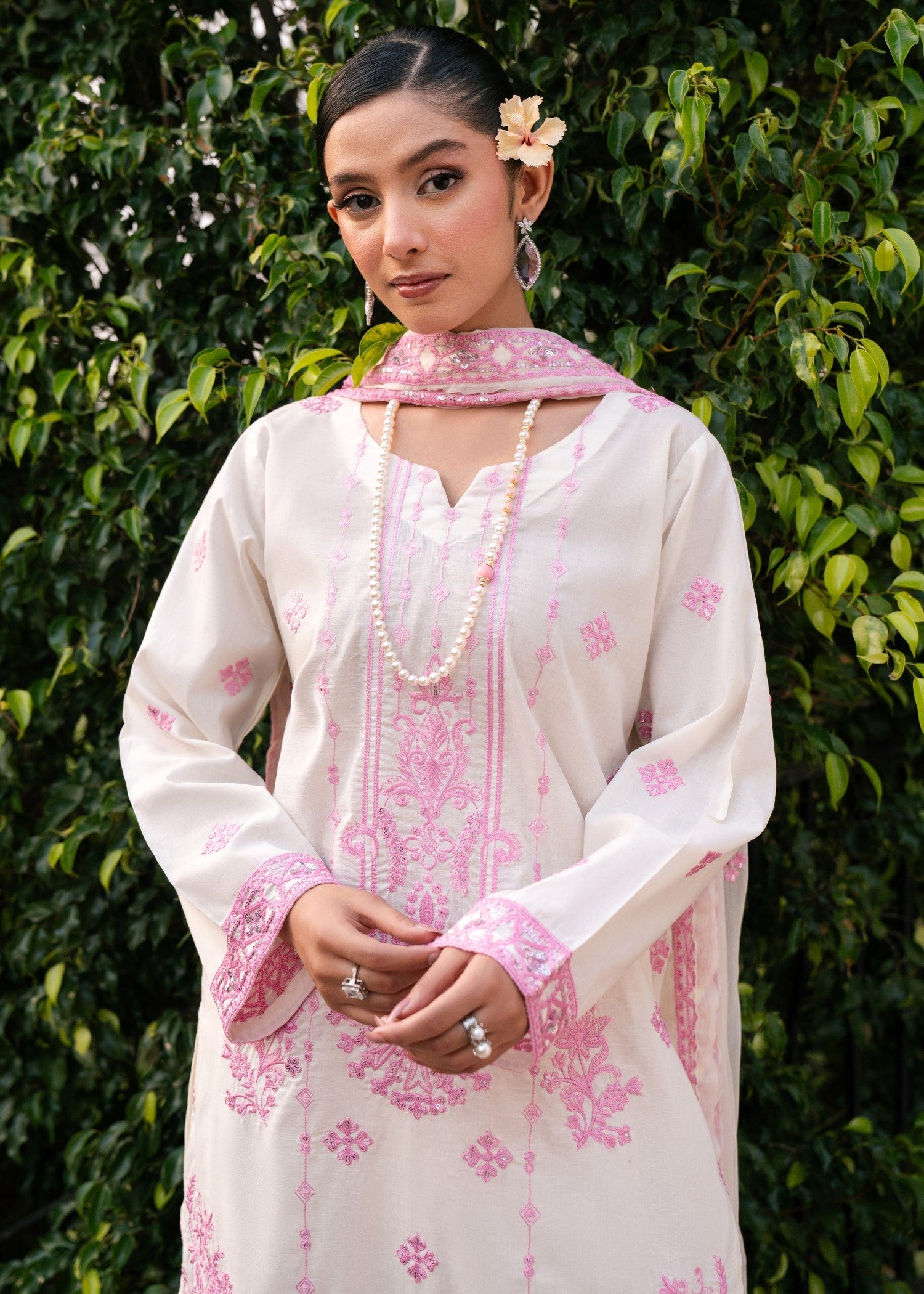 GULNAAR-39