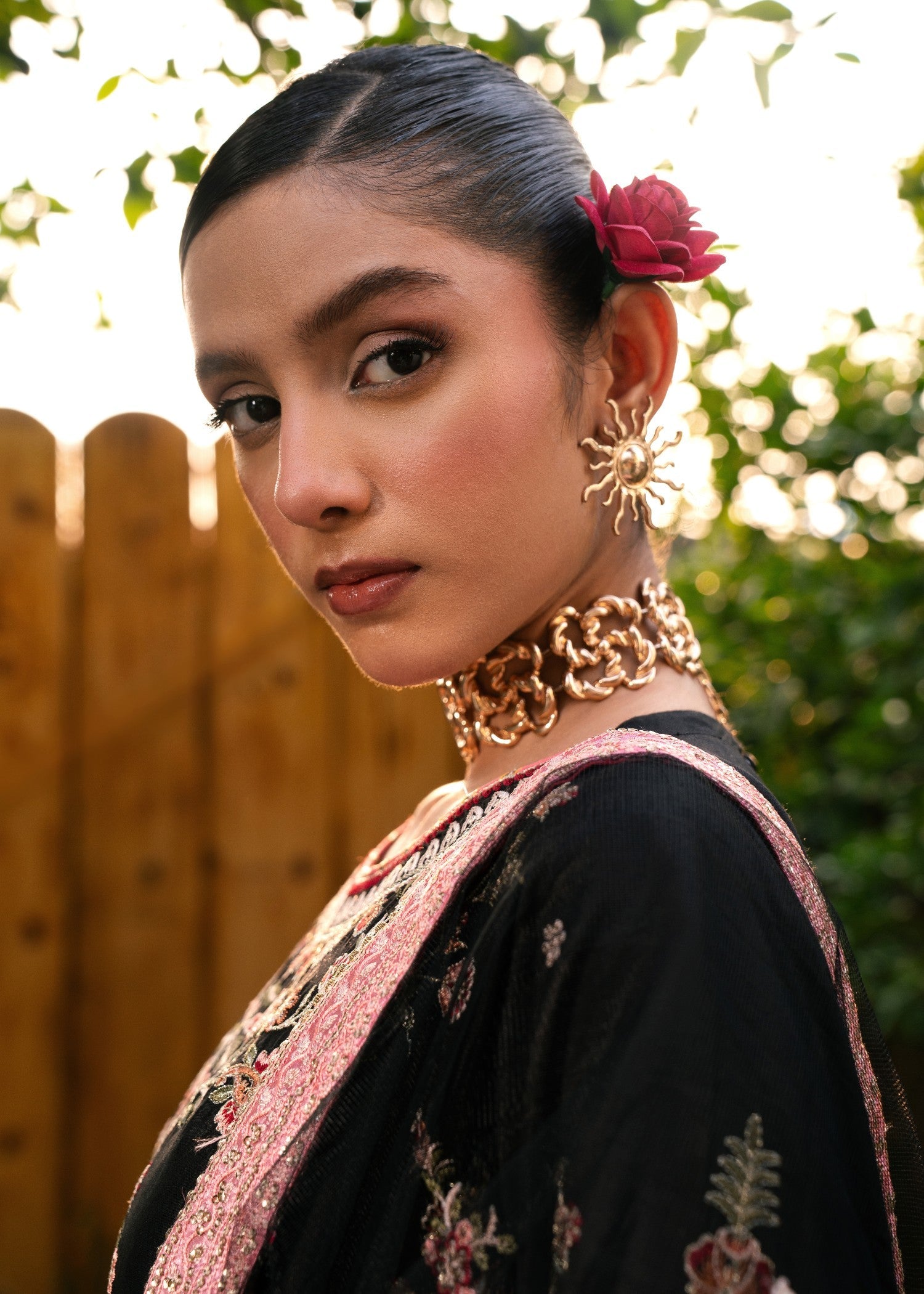 ROSHNI-33