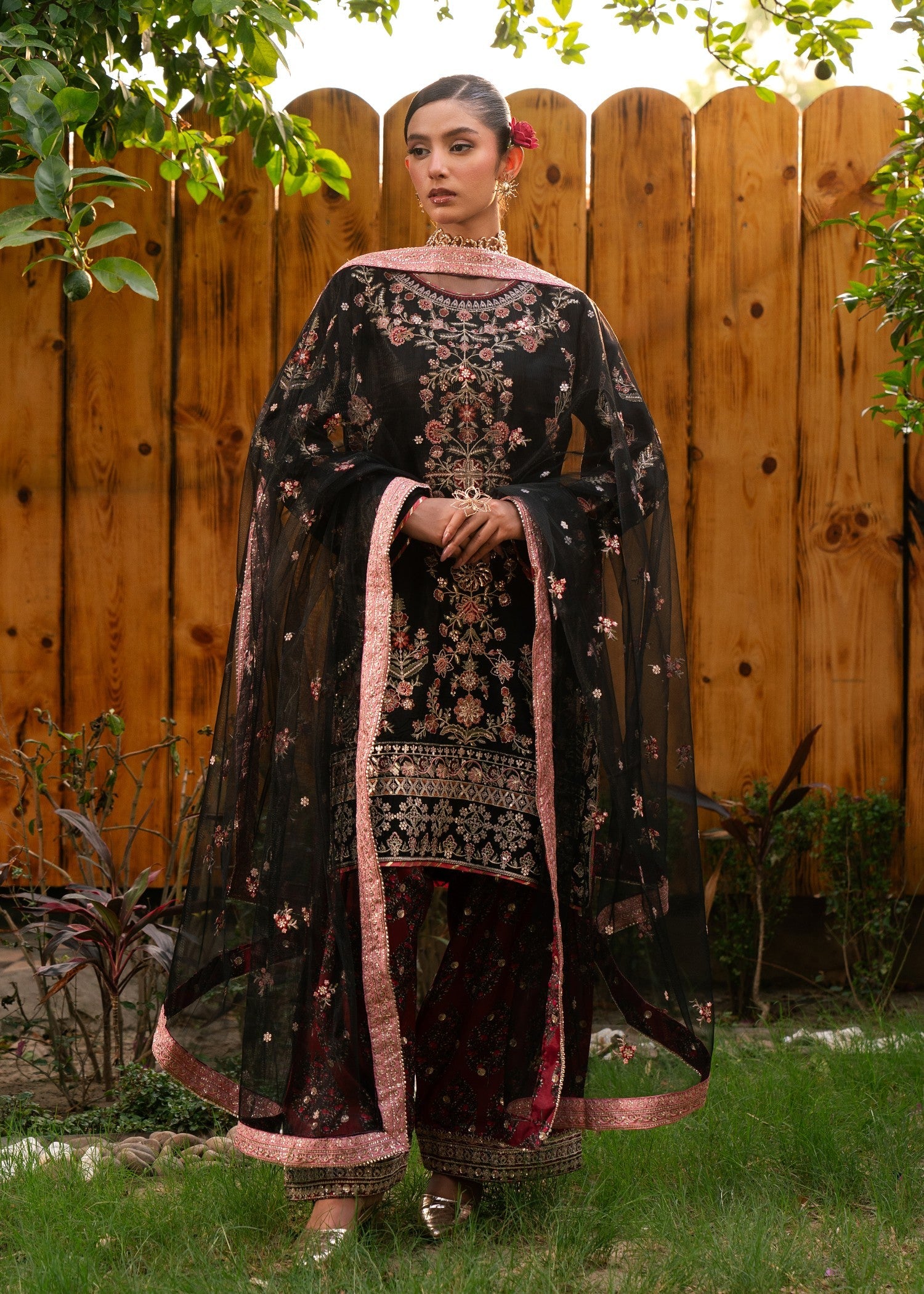 ROSHNI-33