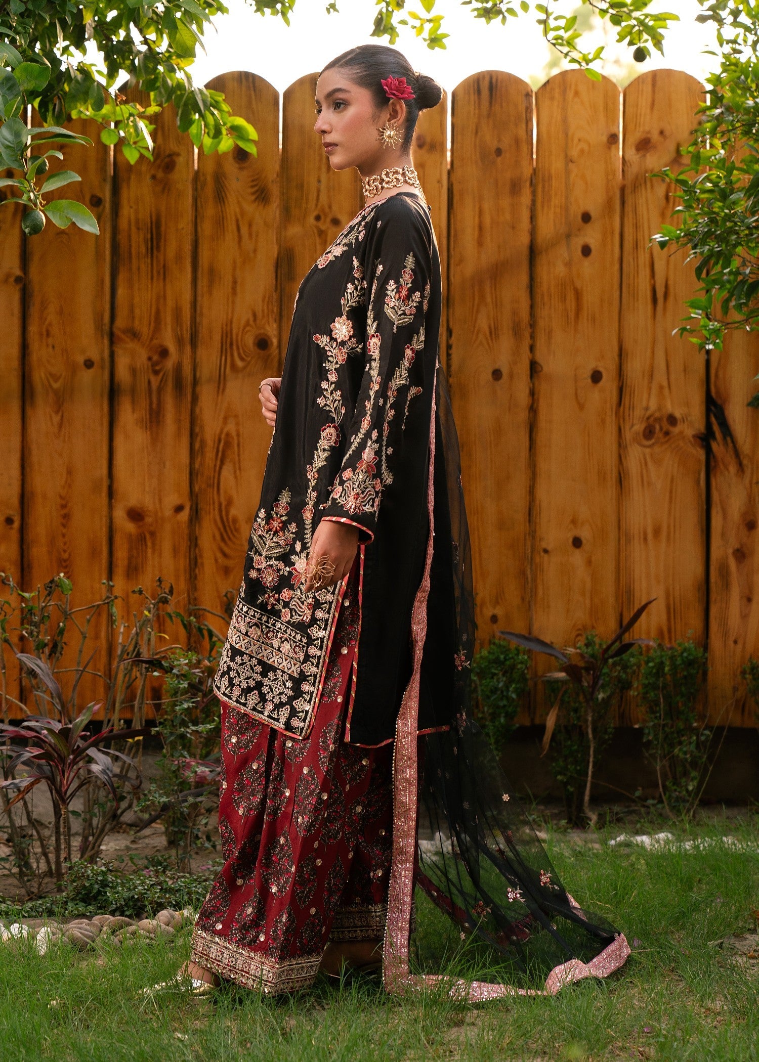 ROSHNI-33