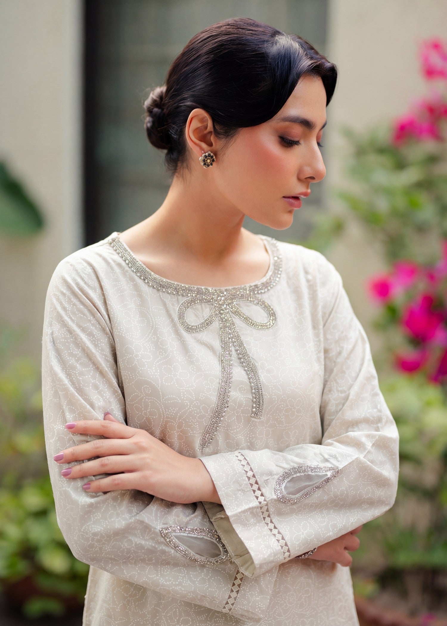 Lawn Kurta Set in Off-white