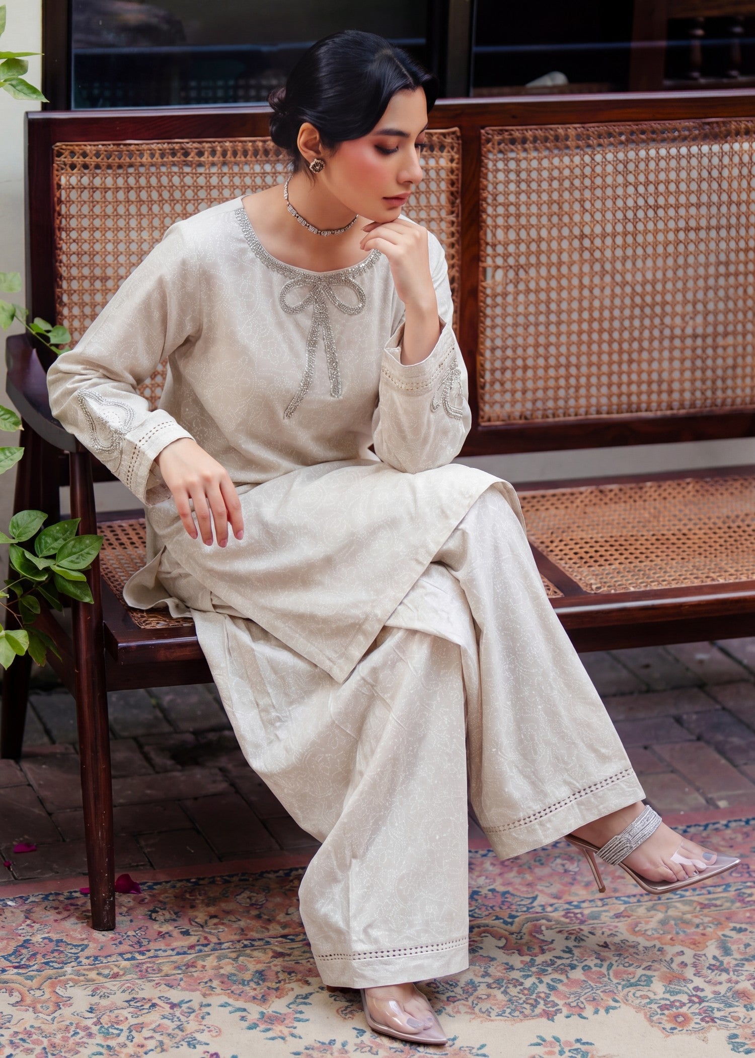 Lawn Kurta Set in Off-white