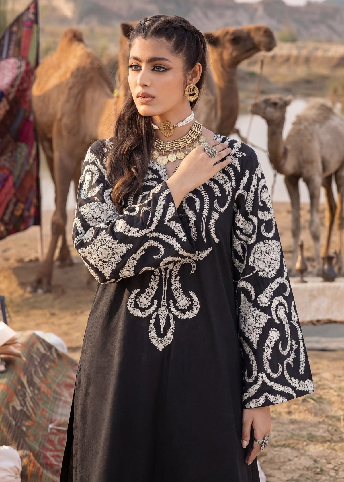 Textured lawn Kurta Set in Black