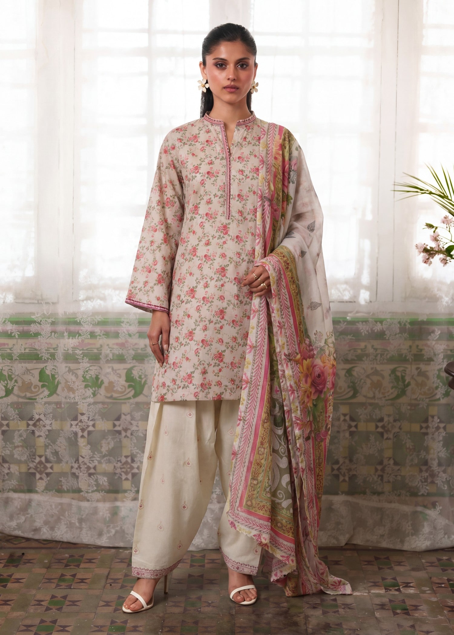 Lawn Kurta Set in Ivory
