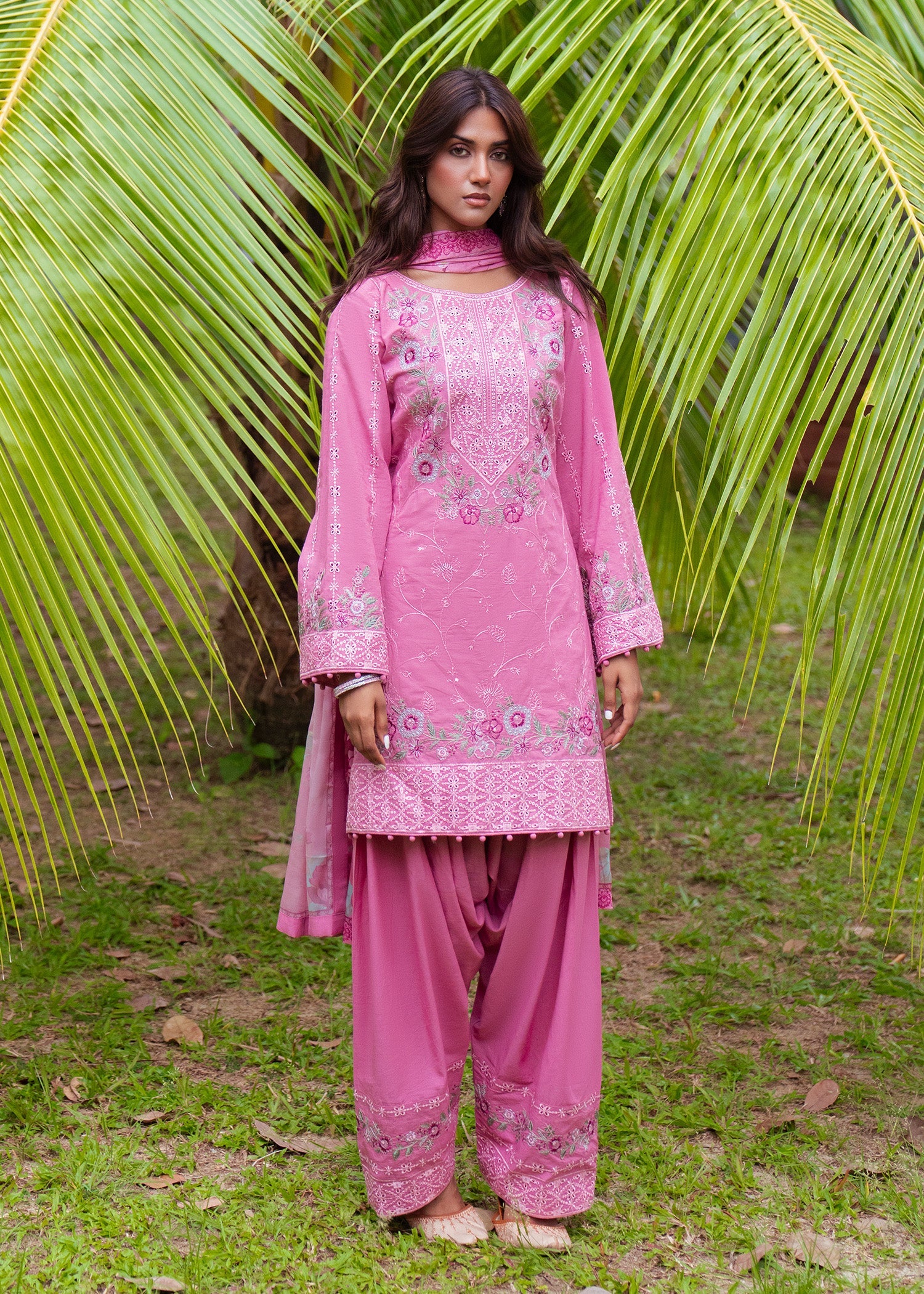 PINK-EMBROIDERED-COTTON-KURTA-SET-WITH-SHALWAR-AND-DUPATTA