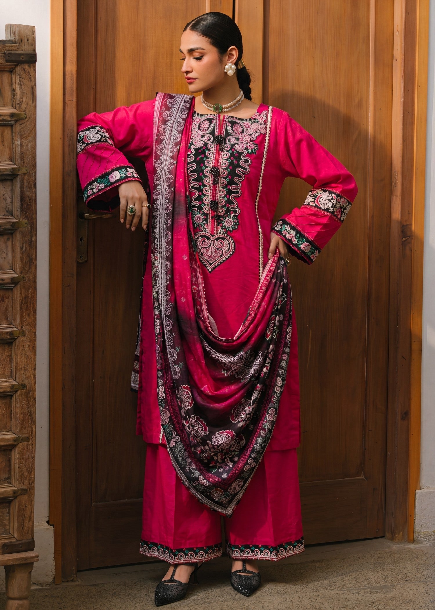 Lawn Kurta Set in Deep pink