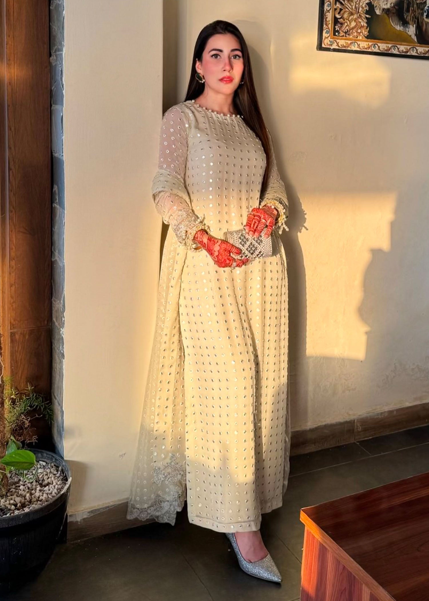 Rang-e-Haya Salina (Cream)