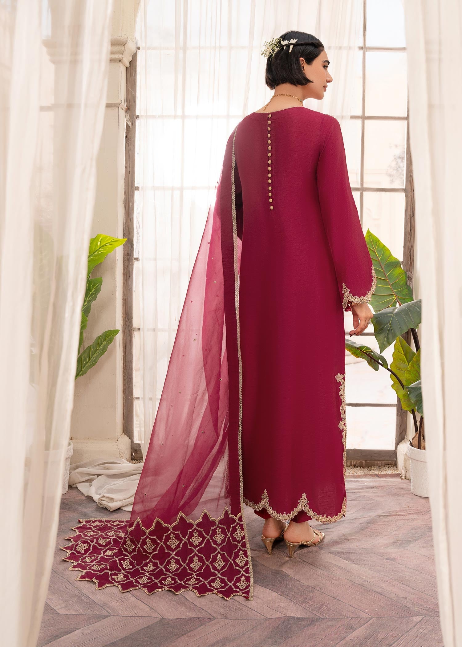 Rang-e-Haya Aina (fuchsia Pink)