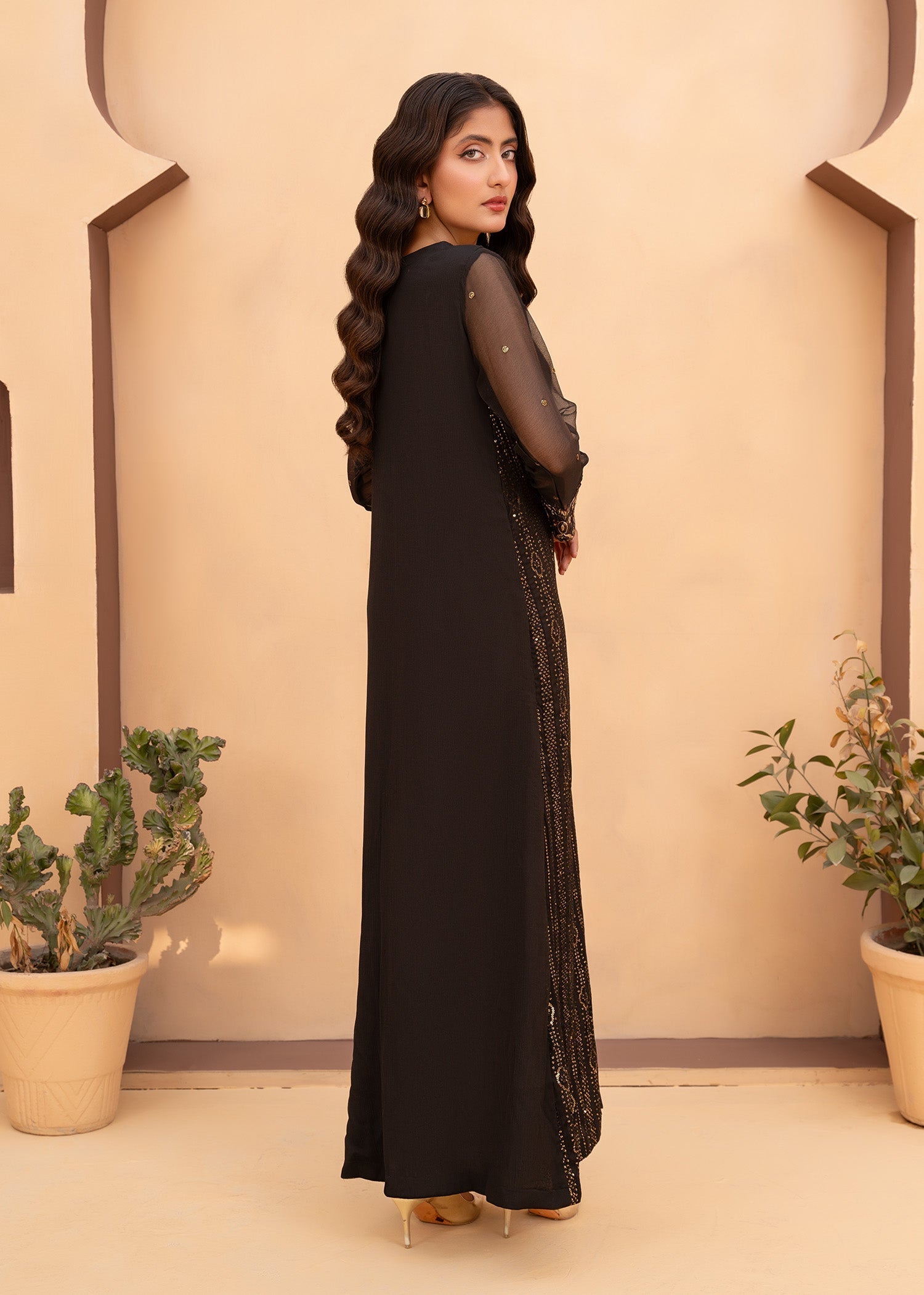 JEWEL-BLACK