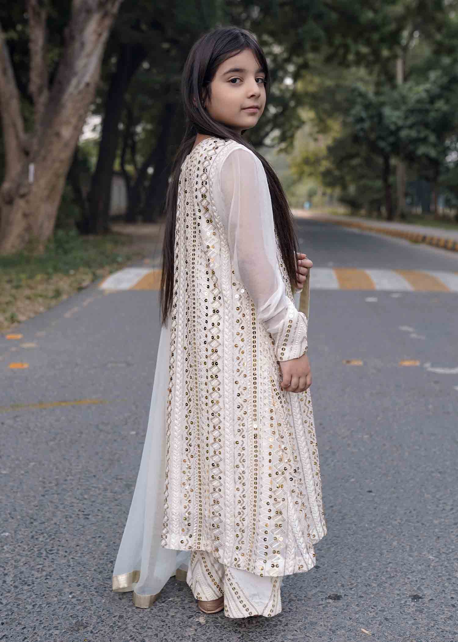 UFAQ-KIDS-WHITE