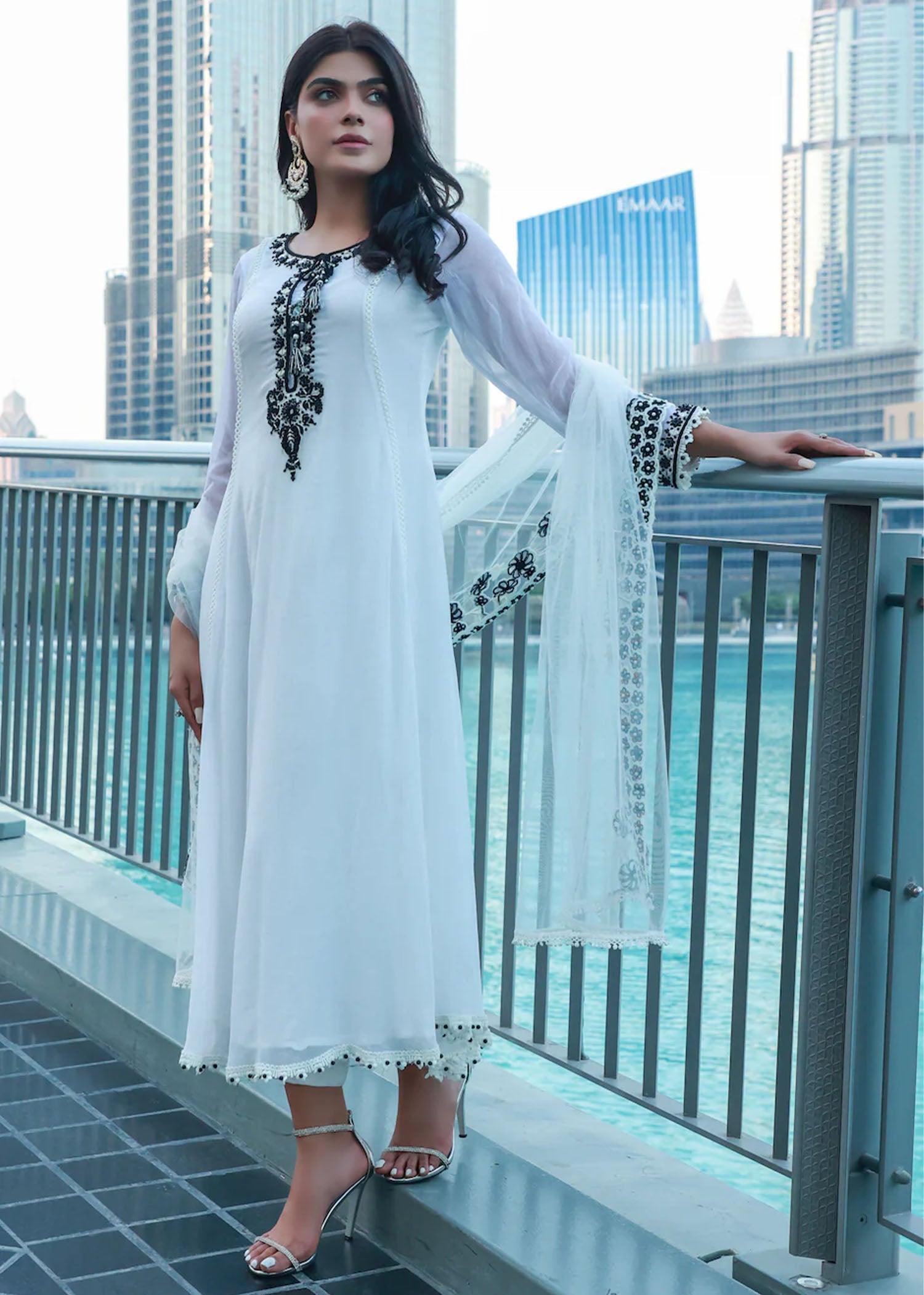 KB By Zufiqar Malik Z-285 White