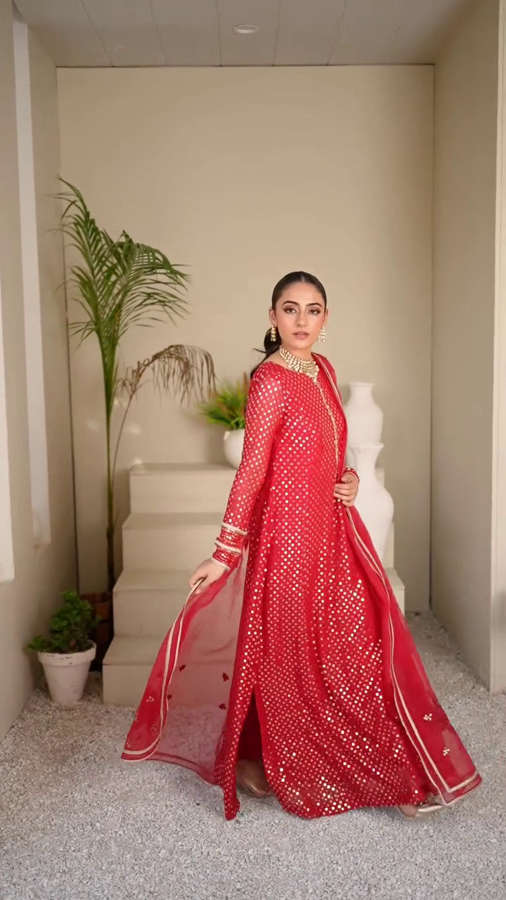 Rang-e-Haya Sifana (Rose red)