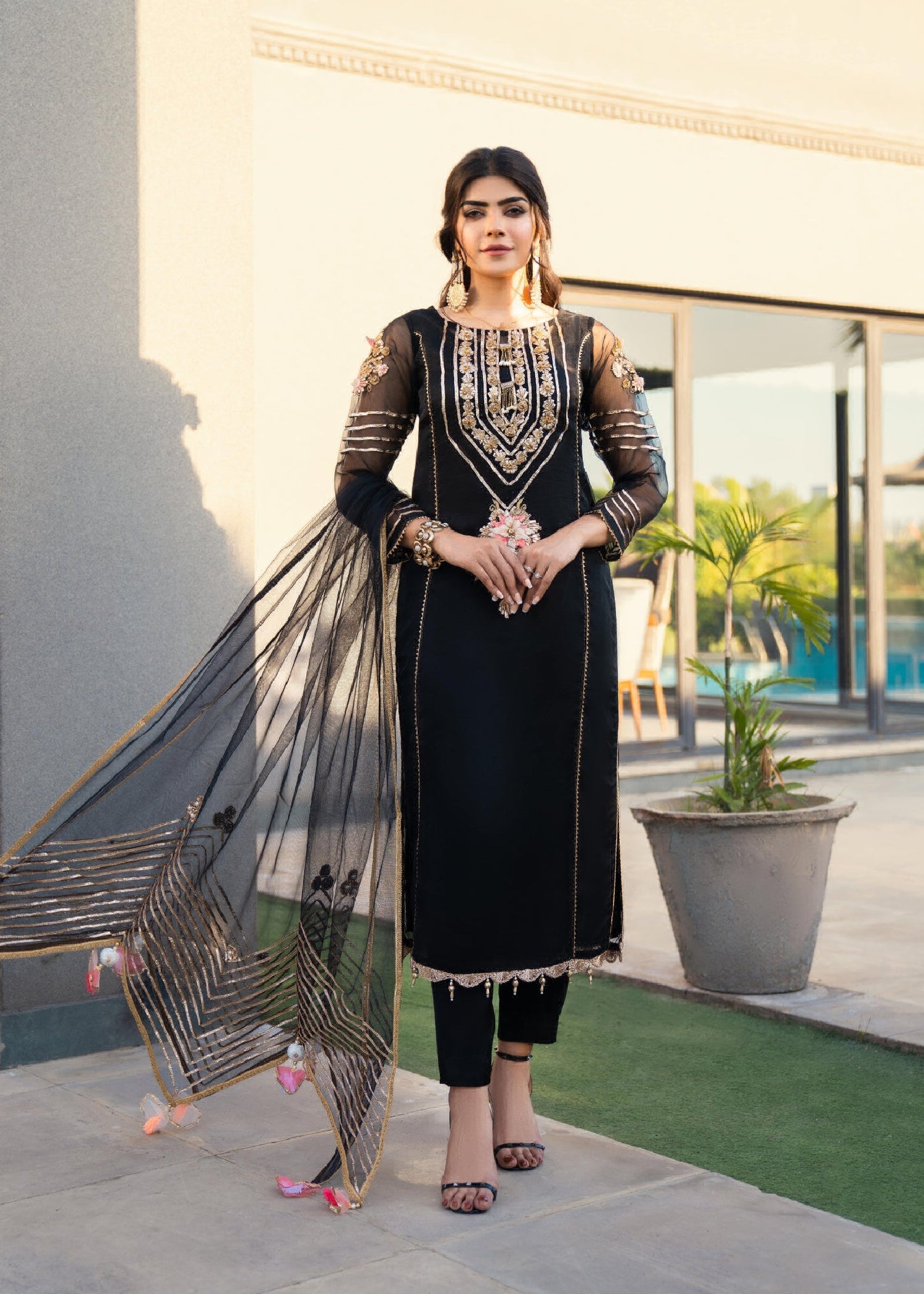 EVA-M-101 Black