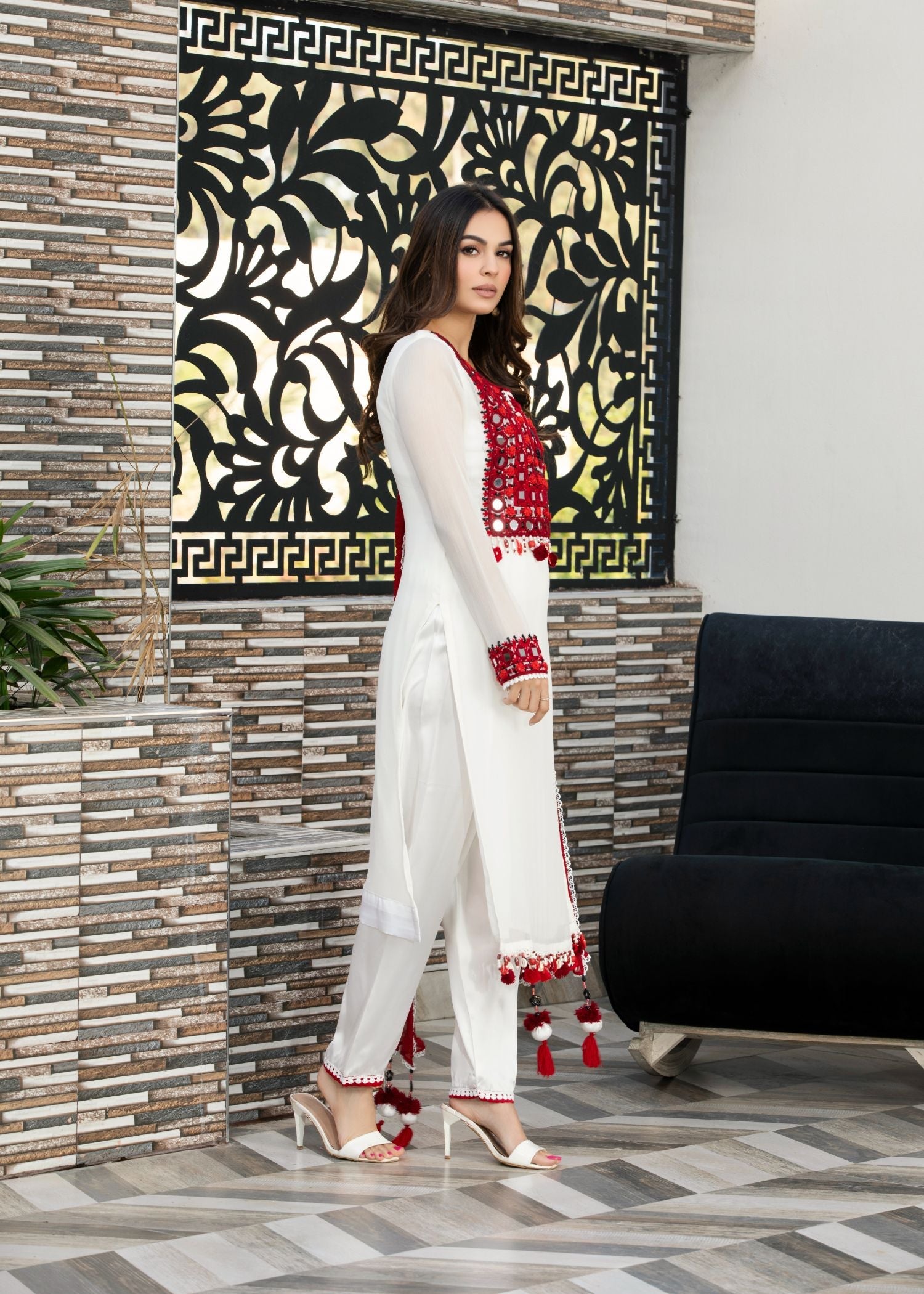 KB By Zufiqar Malik Z-297 White