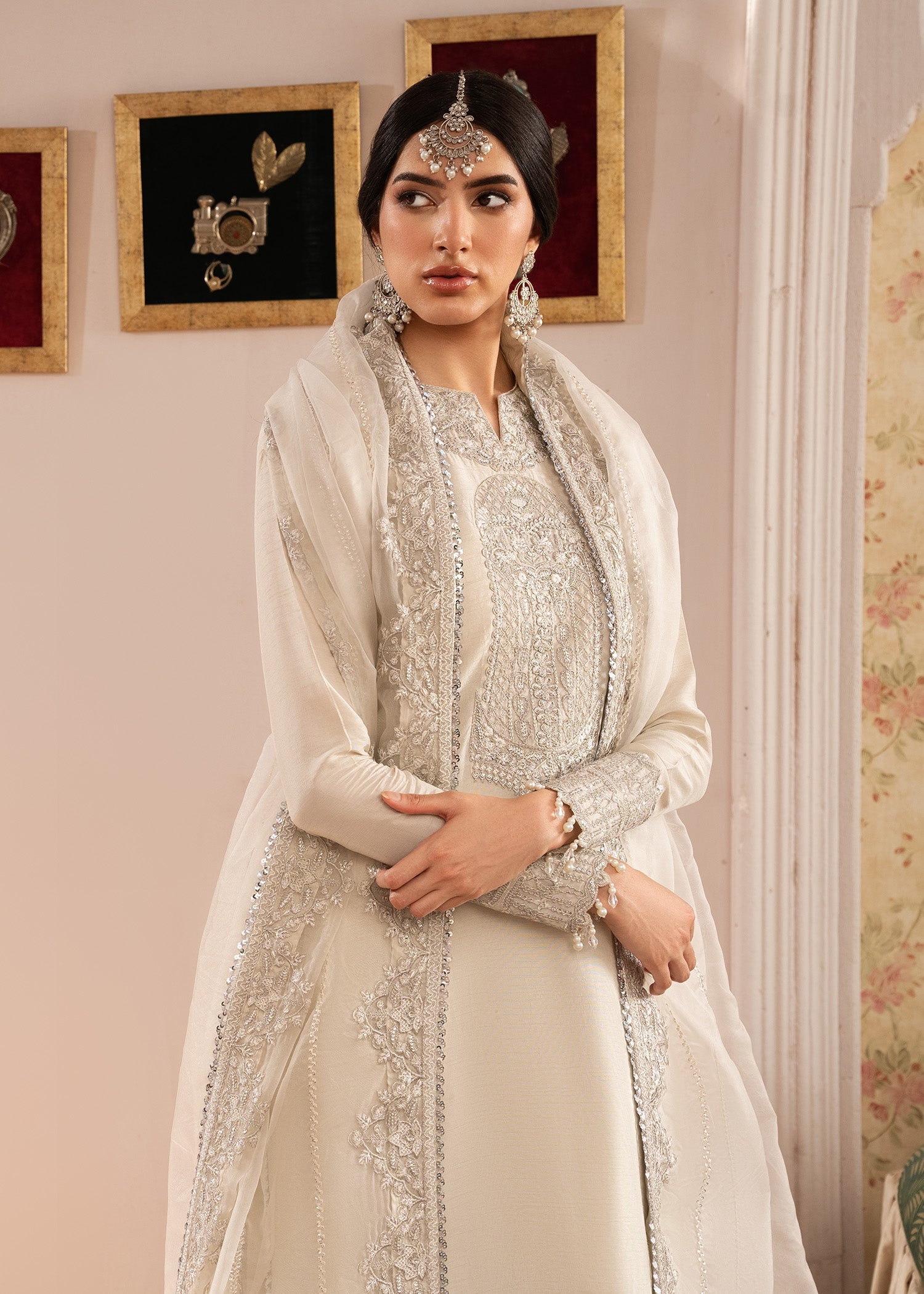 Rang-e-Haya Marrisa (Off-White)