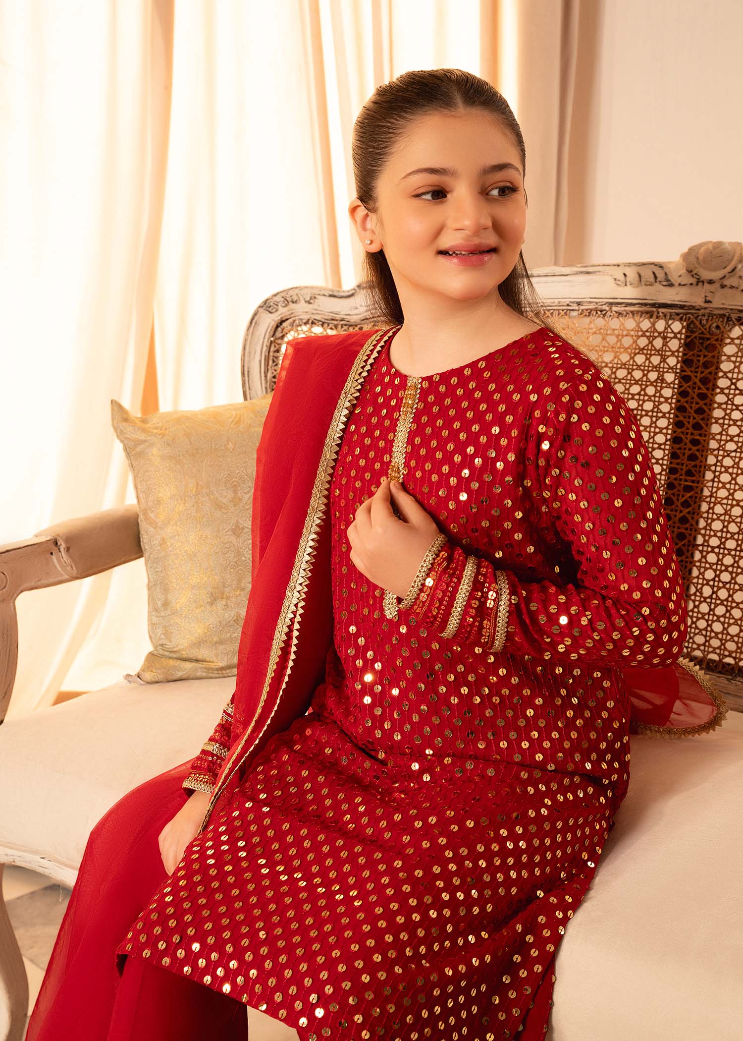 Rang-e-Haya Sifana Kid (Rose Red)