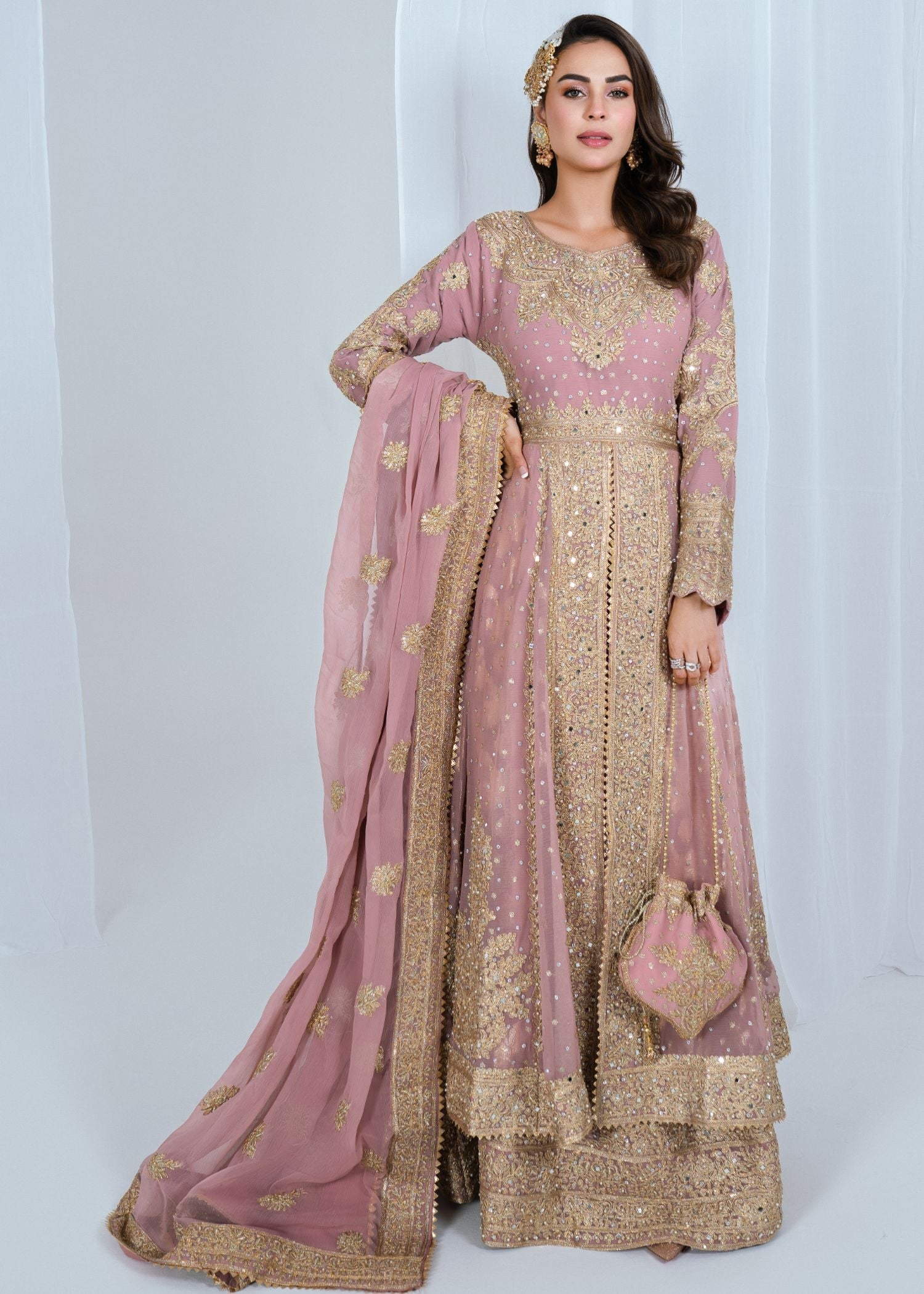 Haseens Official Noor Begum