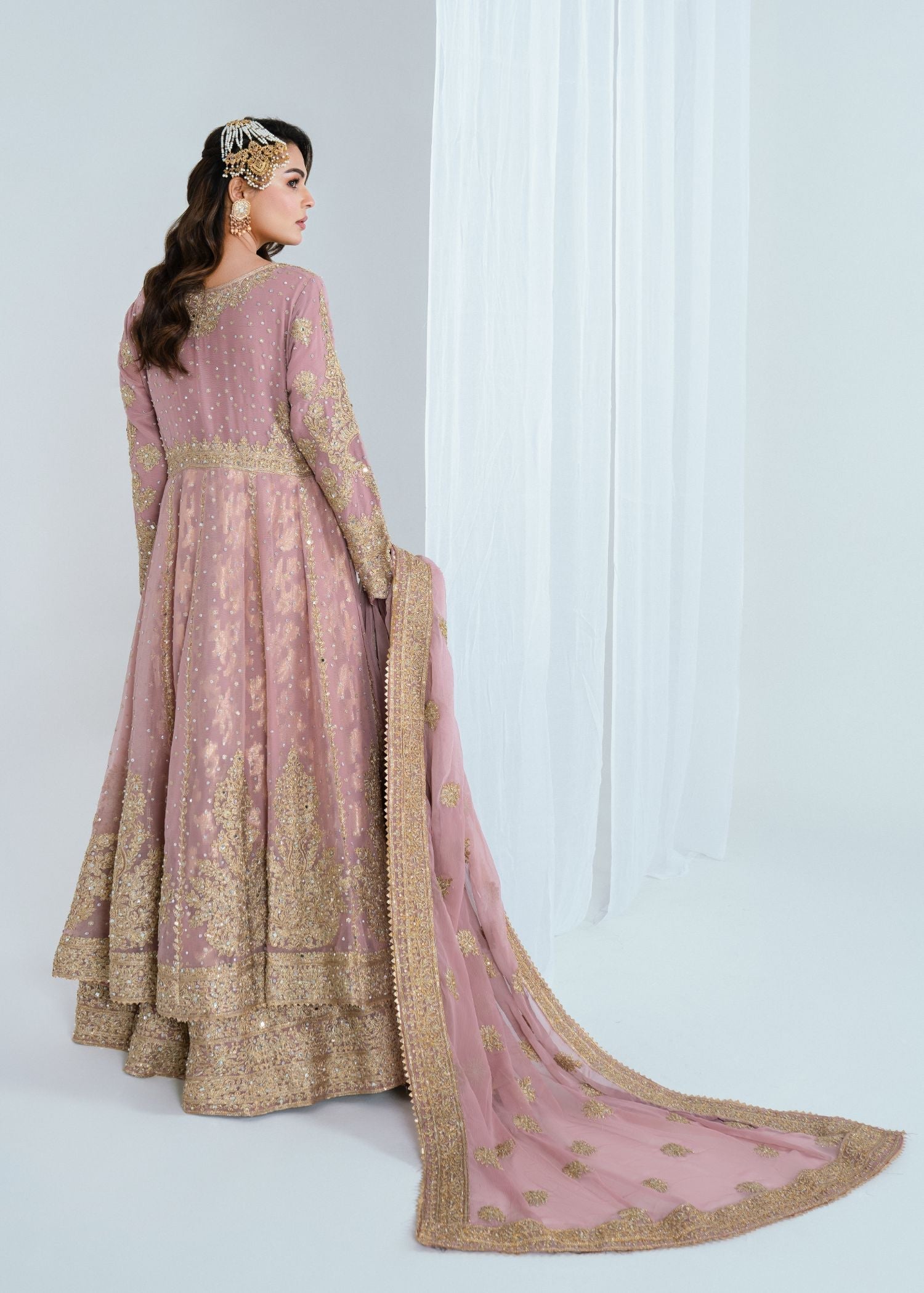 Haseens Official Noor Begum