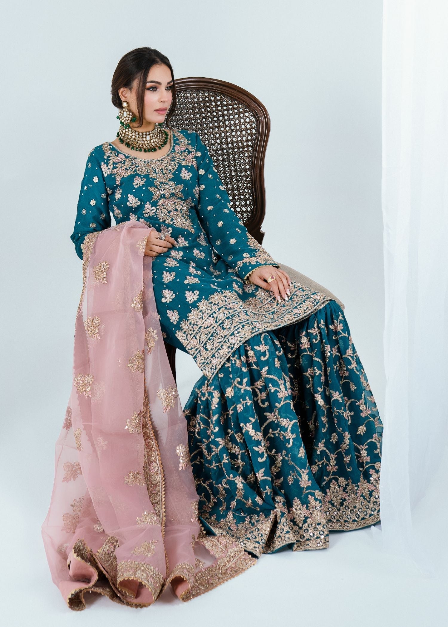 Haseens Official Kaur