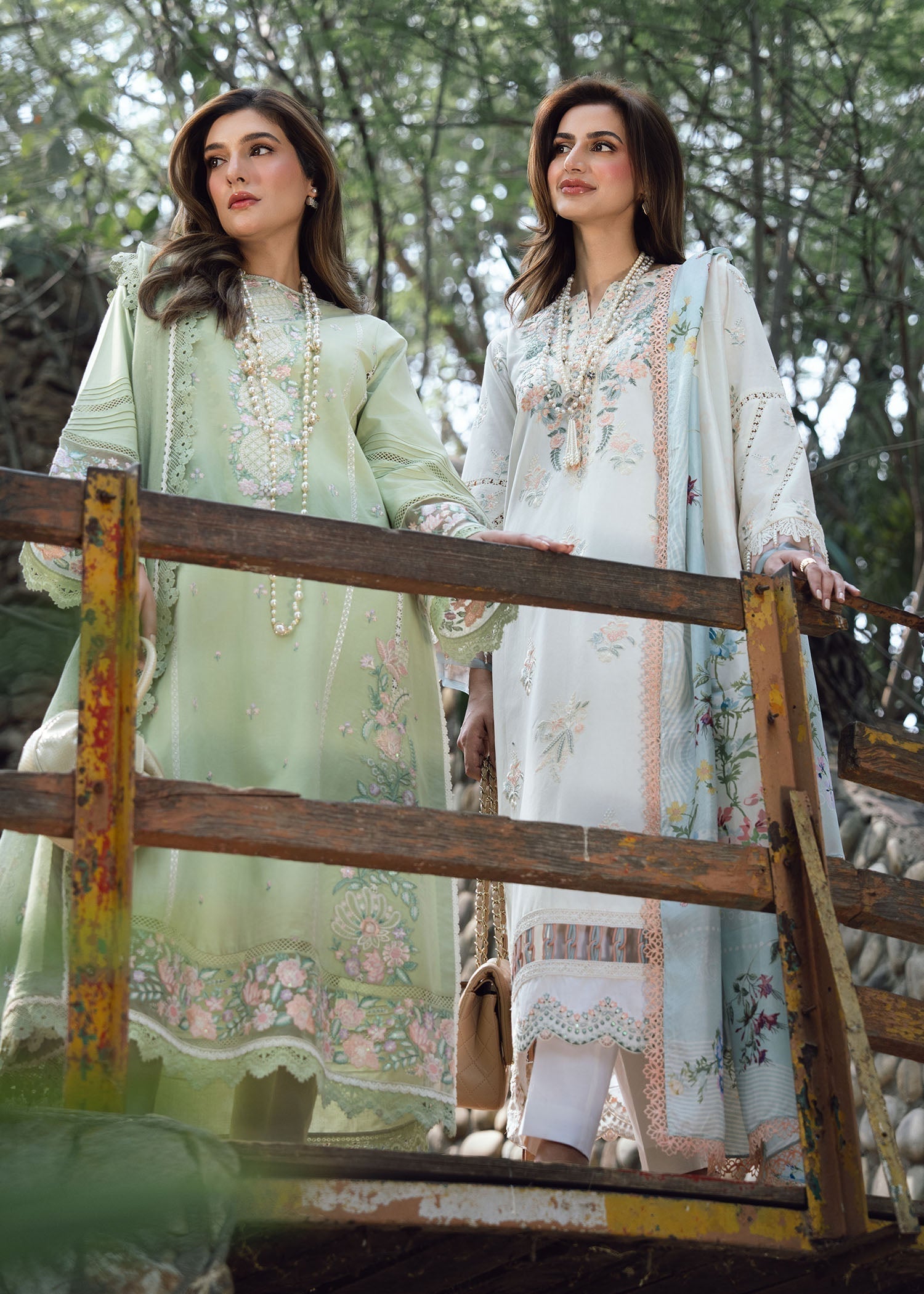 Rang-e-Haya Carmela (Ivory)