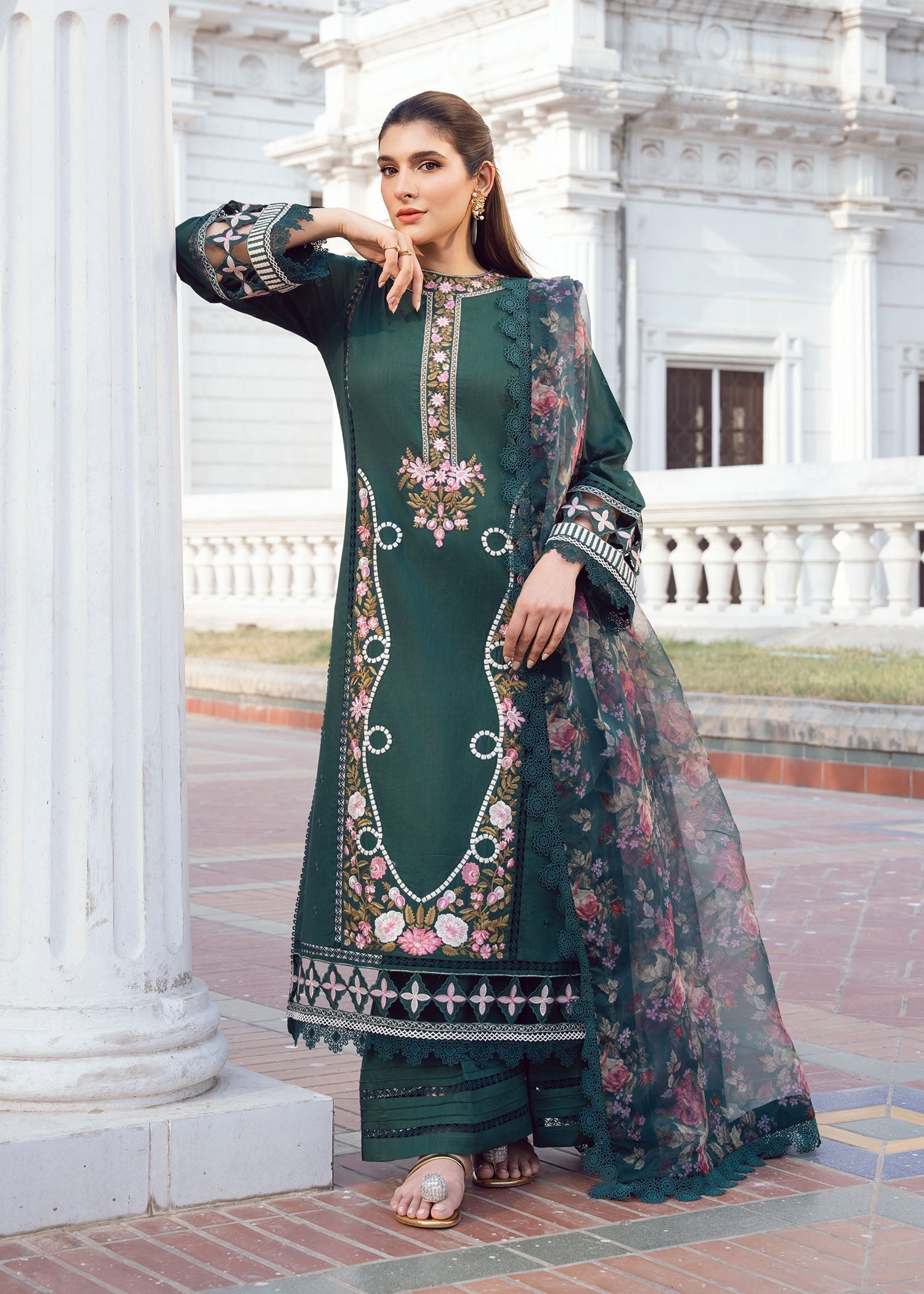 Rang-e-Haya Luxe Breeze (Bottle Green)
