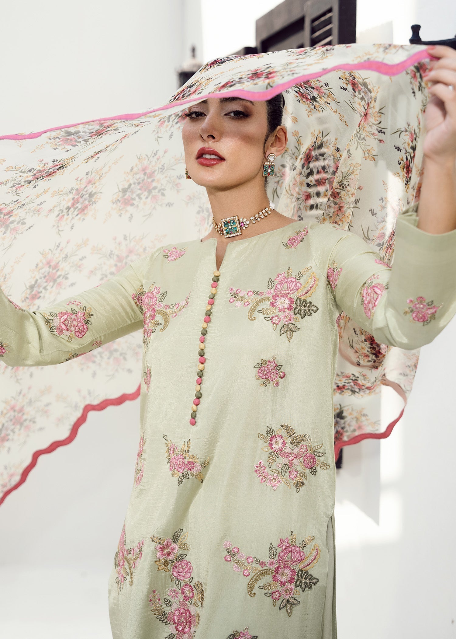 Rang-e-Haya Patricia (Mint)