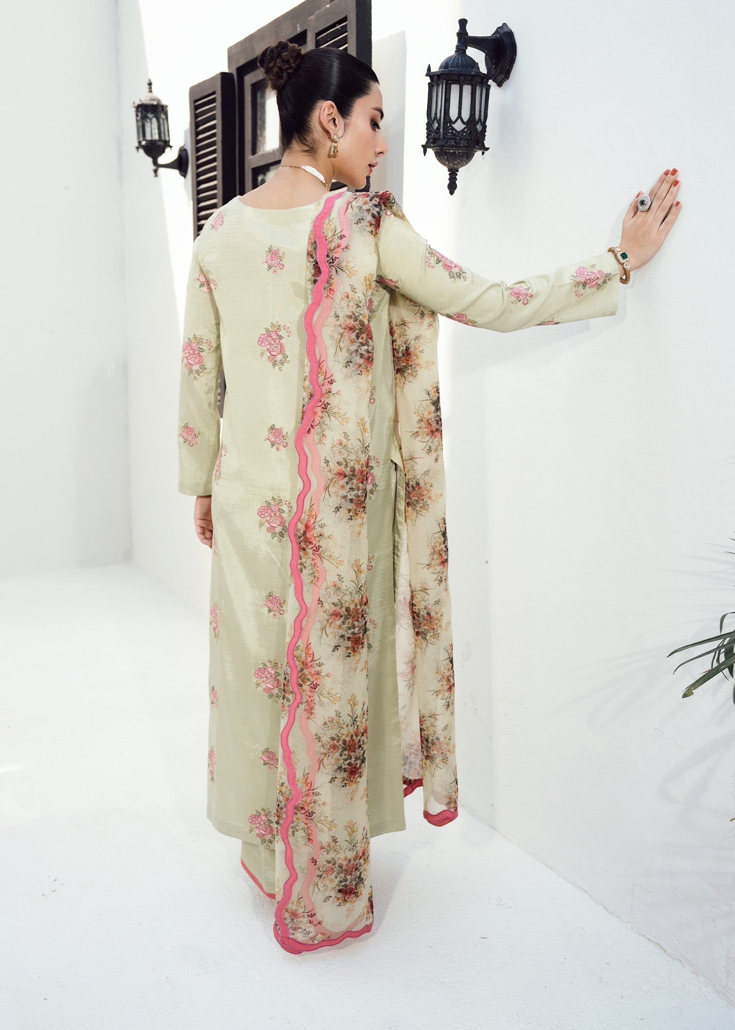 Rang-e-Haya Patricia (Mint)