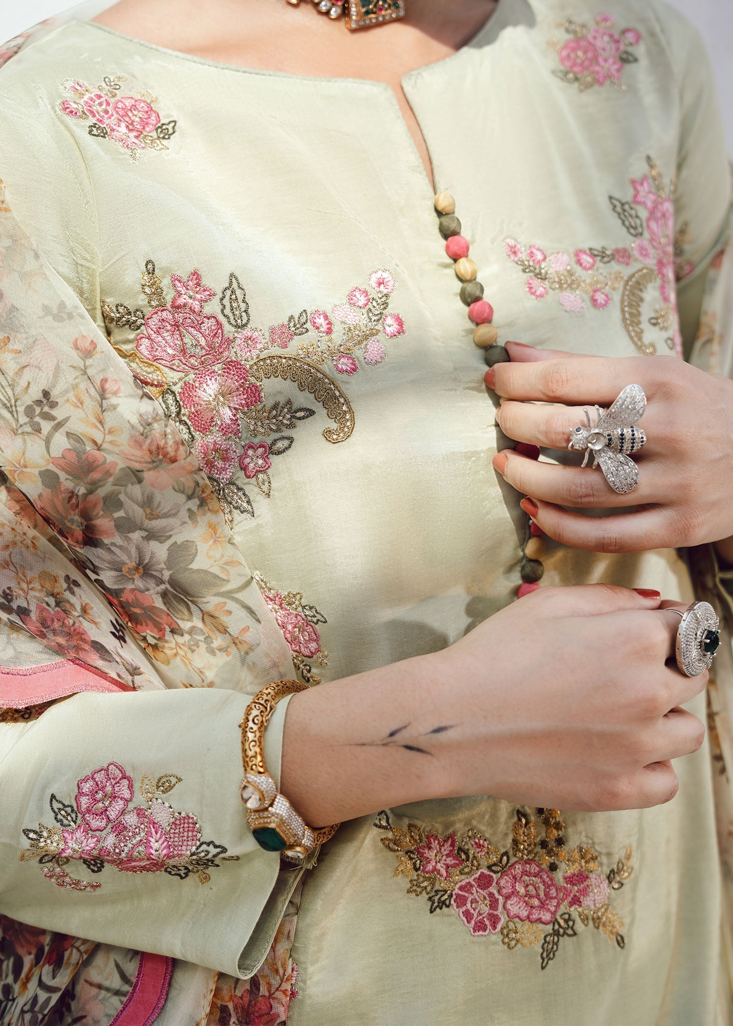 Rang-e-Haya Patricia (Mint)