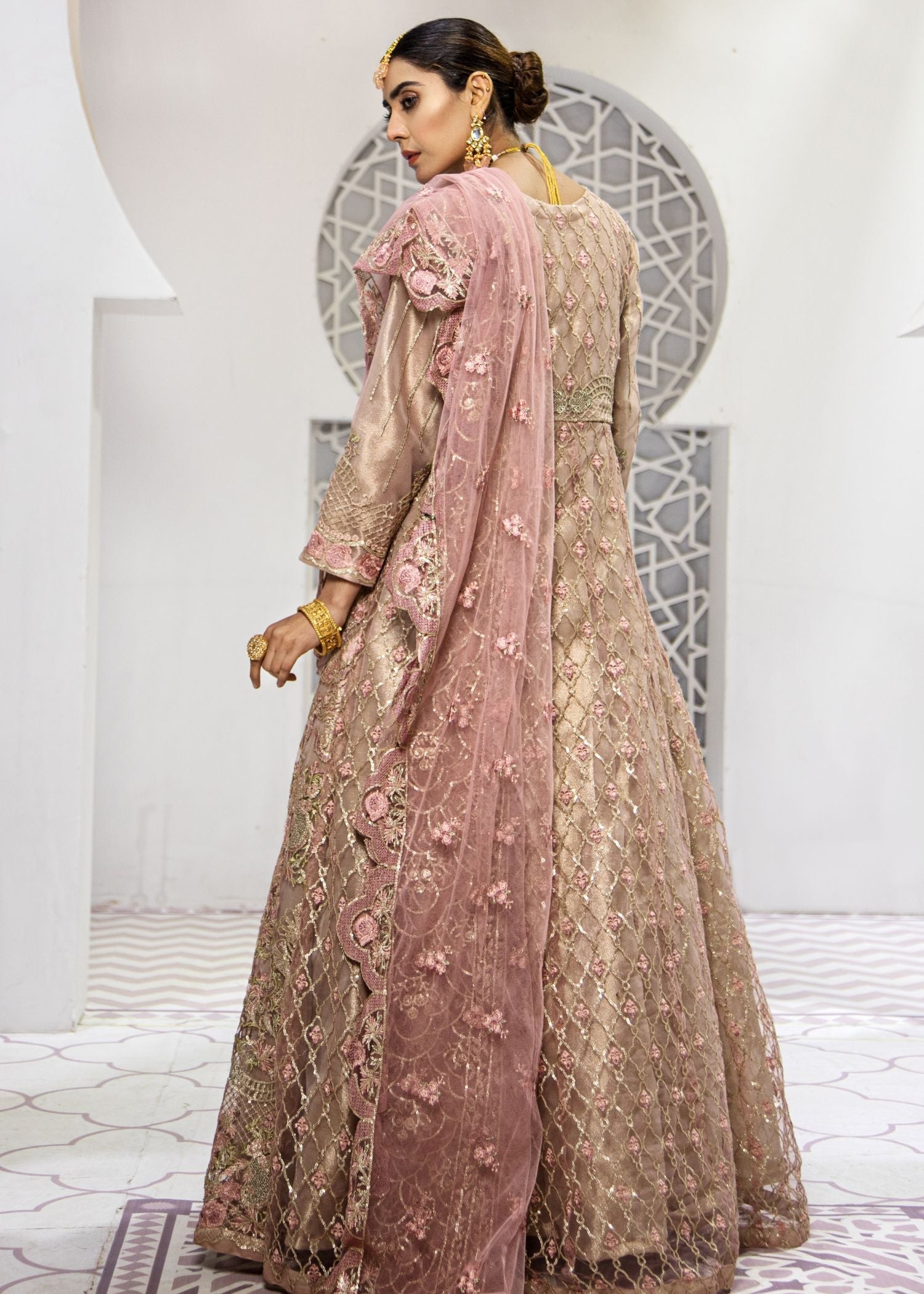 AGHA-JAAN-ZAHNASEEB-ZH03