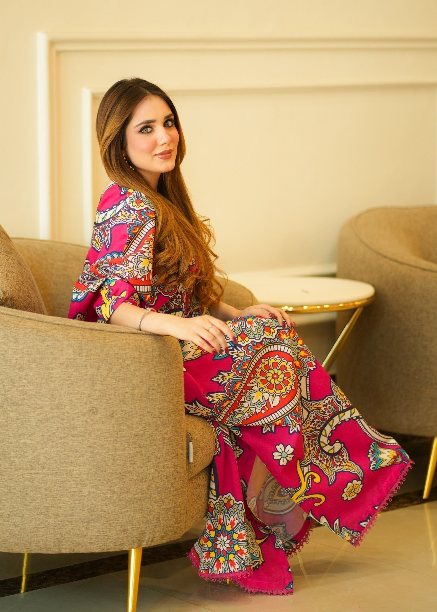 Sahibas By Mirza Tarana Kaftan - Hot Pink