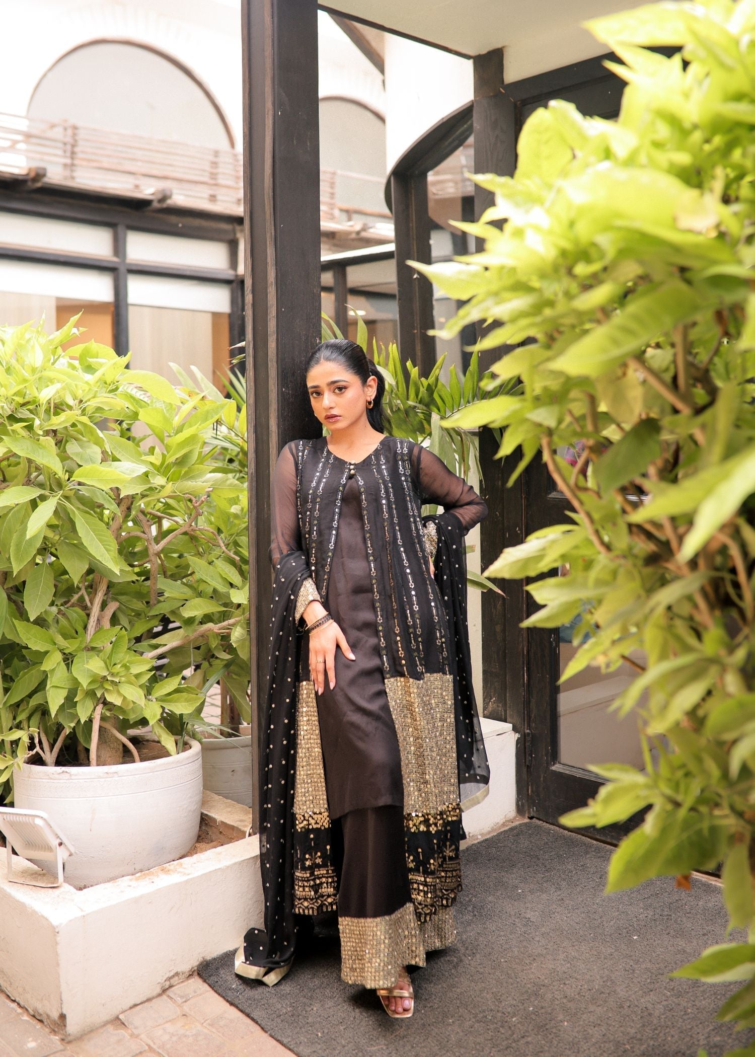 Rang-e-Haya Anchal / Black