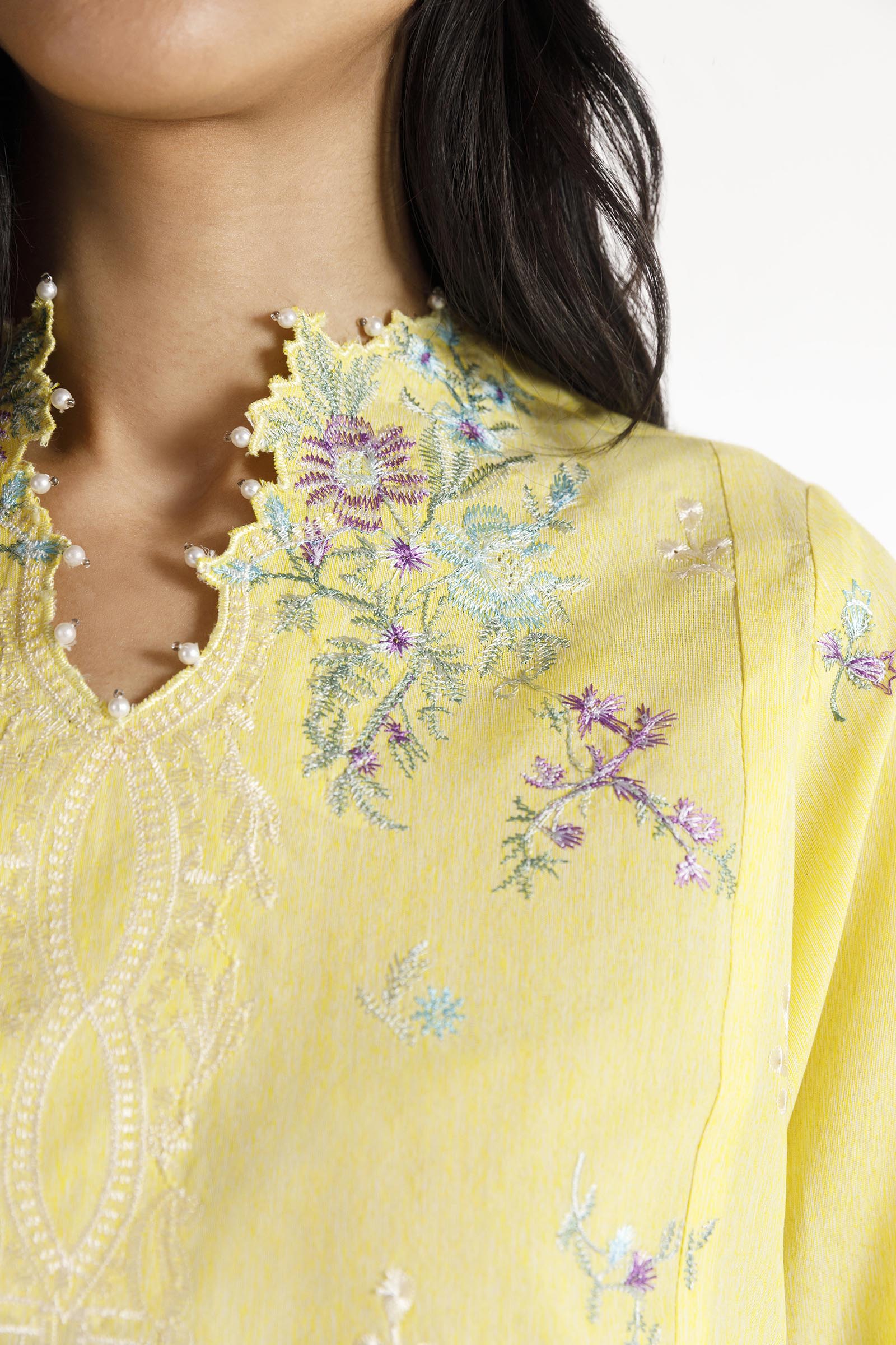 Sana Safinaz Stitched Muzlin Lawn Suit - SC26MUZ111BP3