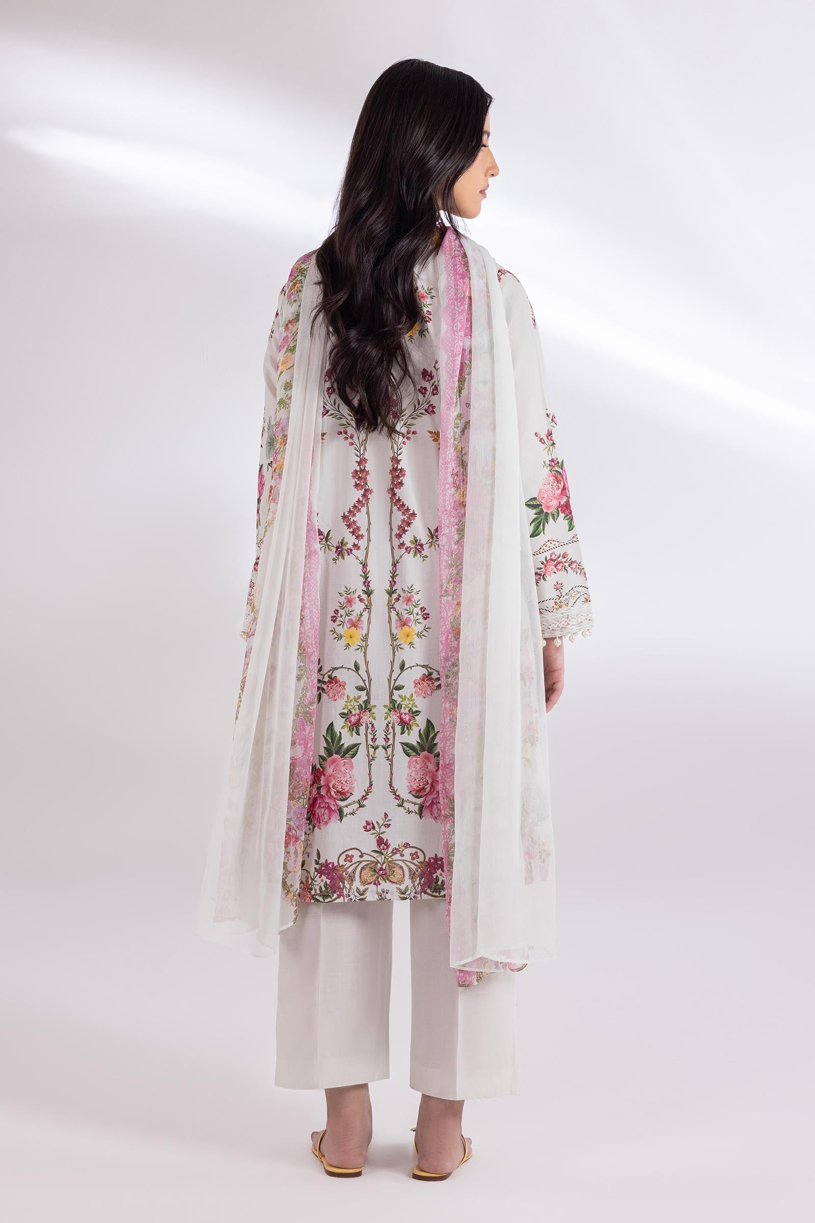 Sana Safinaz Stitched Lawn Muzlin Suit - SC26MUZ126AP3