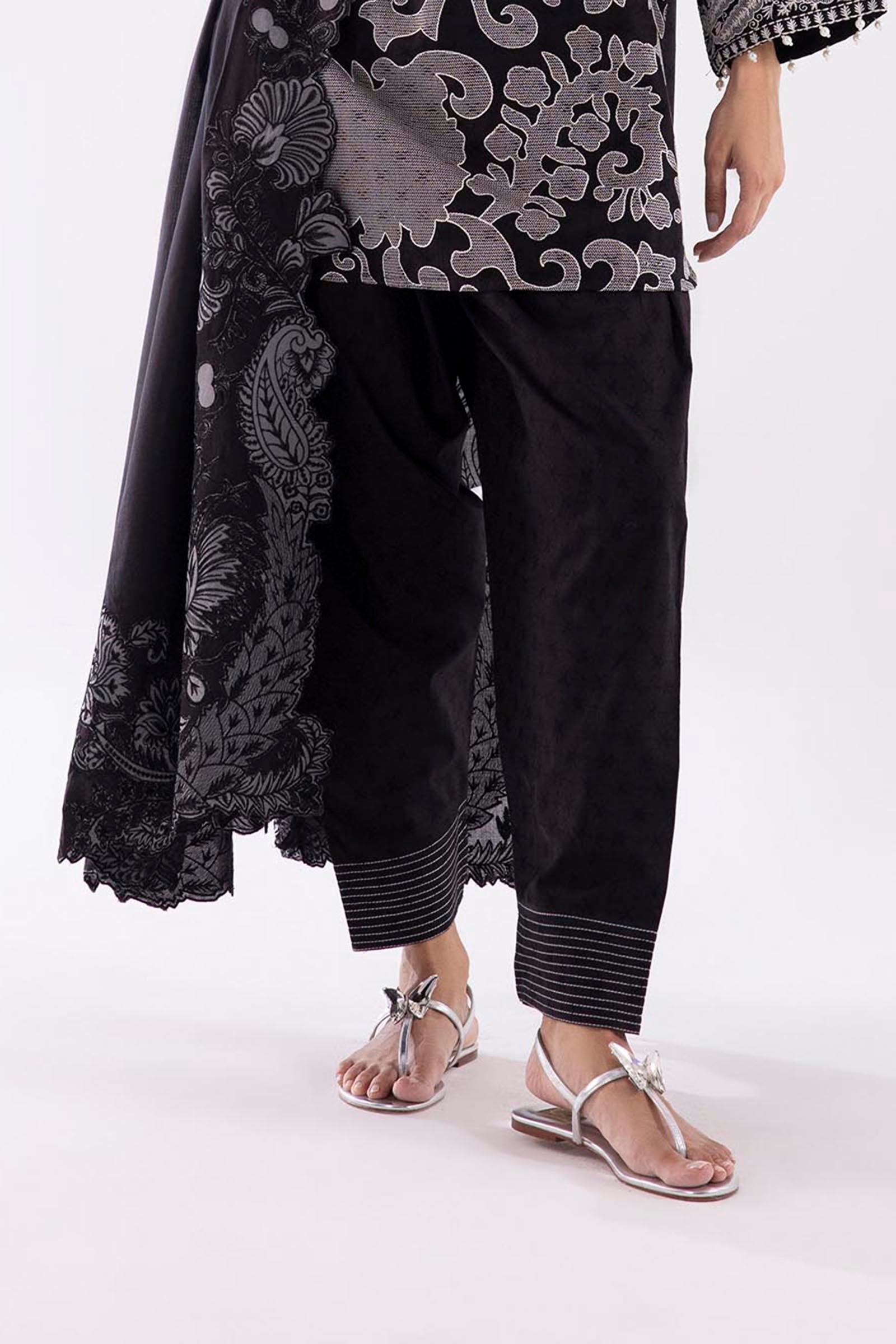 Sana Safinaz 4.3 • 275 items