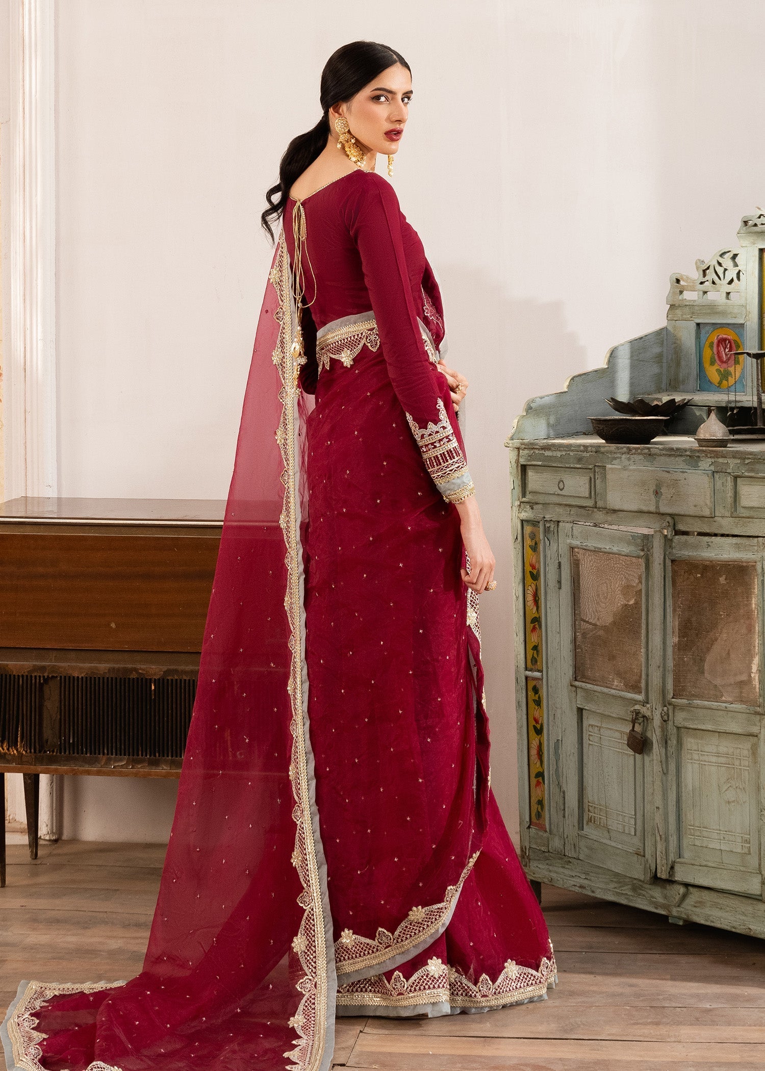 Rang-e-Haya Sophia (Melbury)
