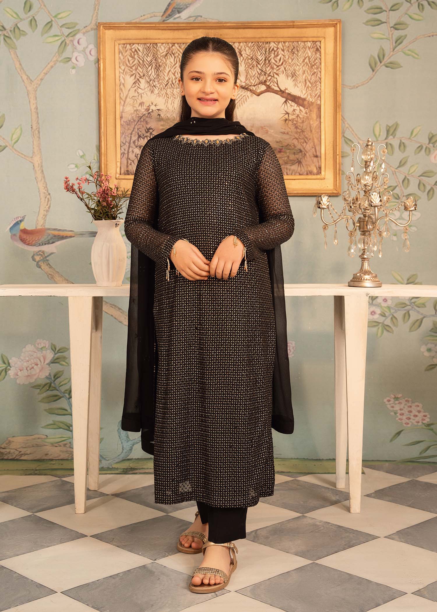 Rang-e-Haya Naina Kid (Black)