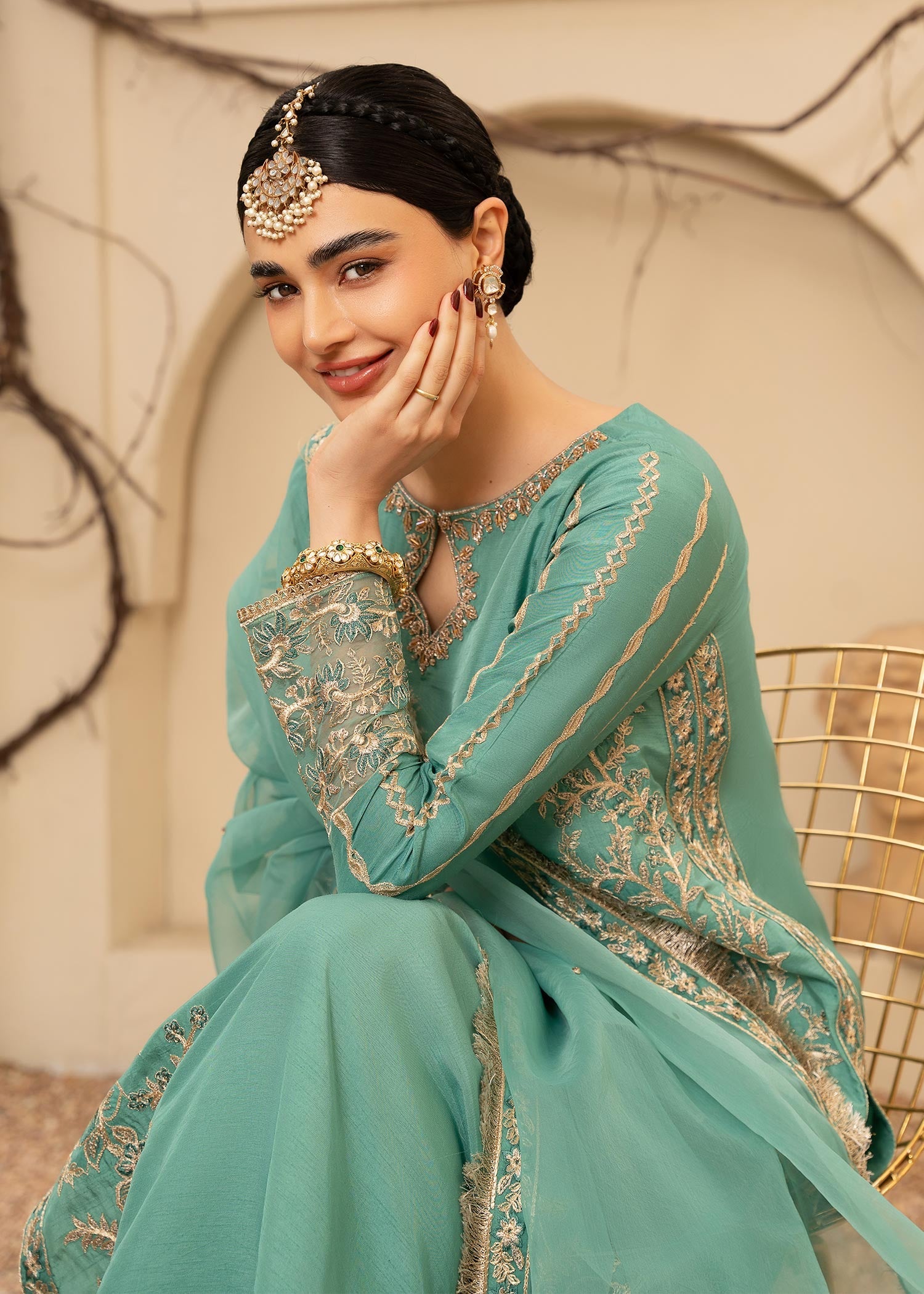 Rang-e-Haya Raeha (turquoise)