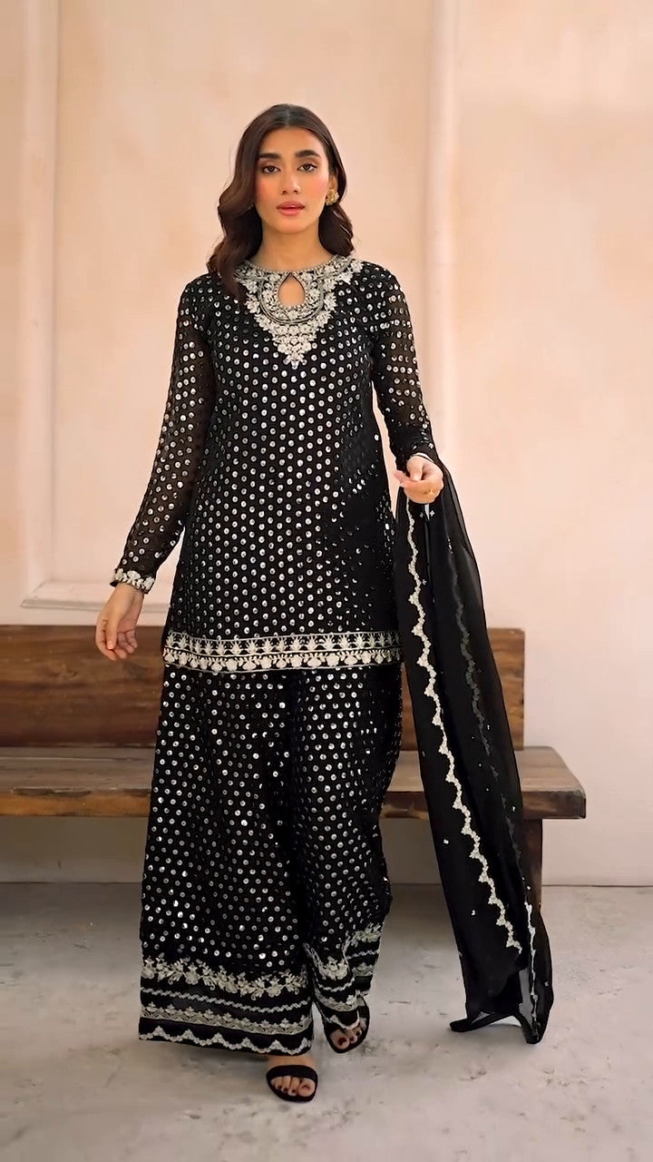 NAQSHI-SHARARA