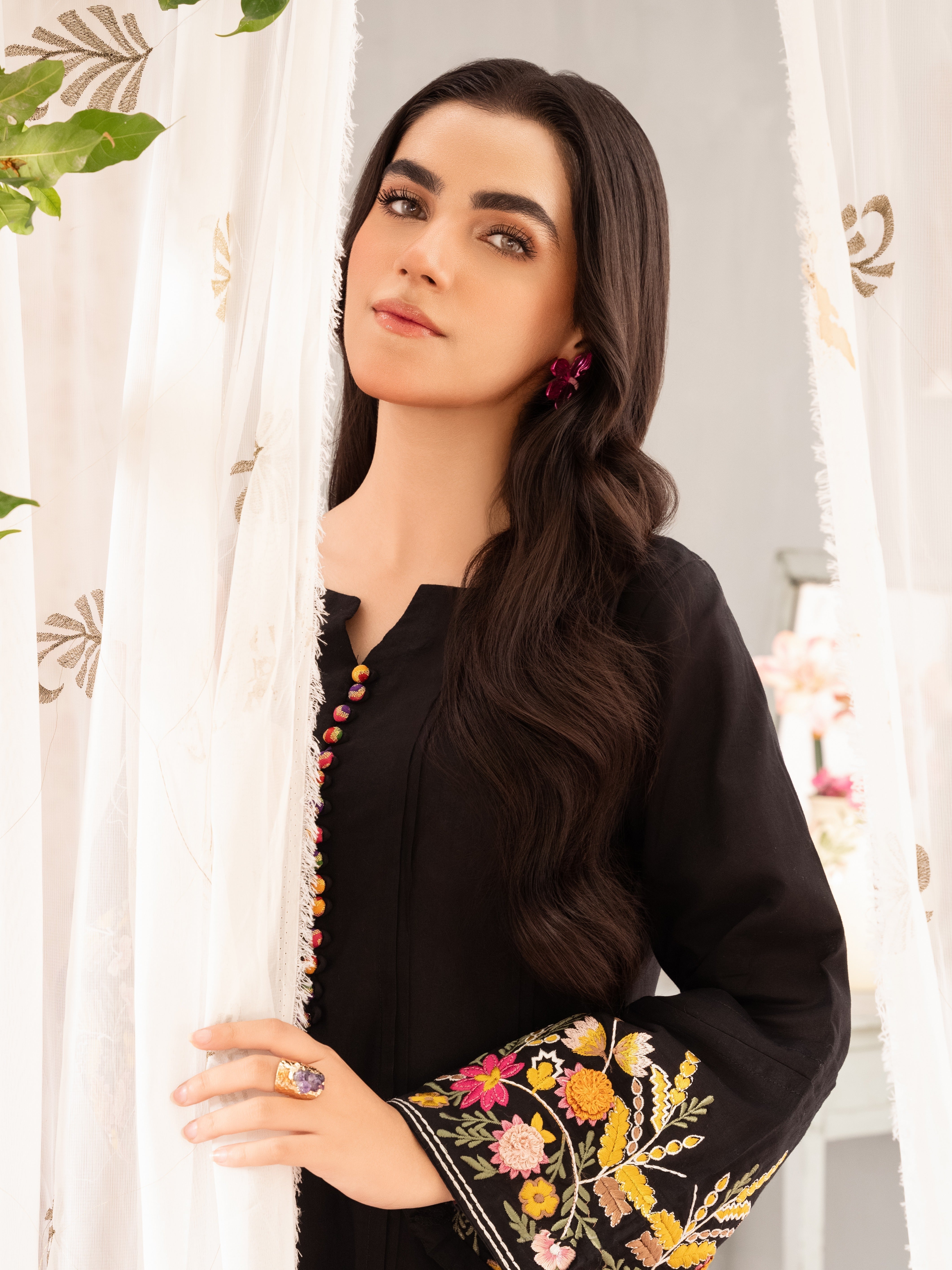Sahibas By Mirza Gulejahan - Black