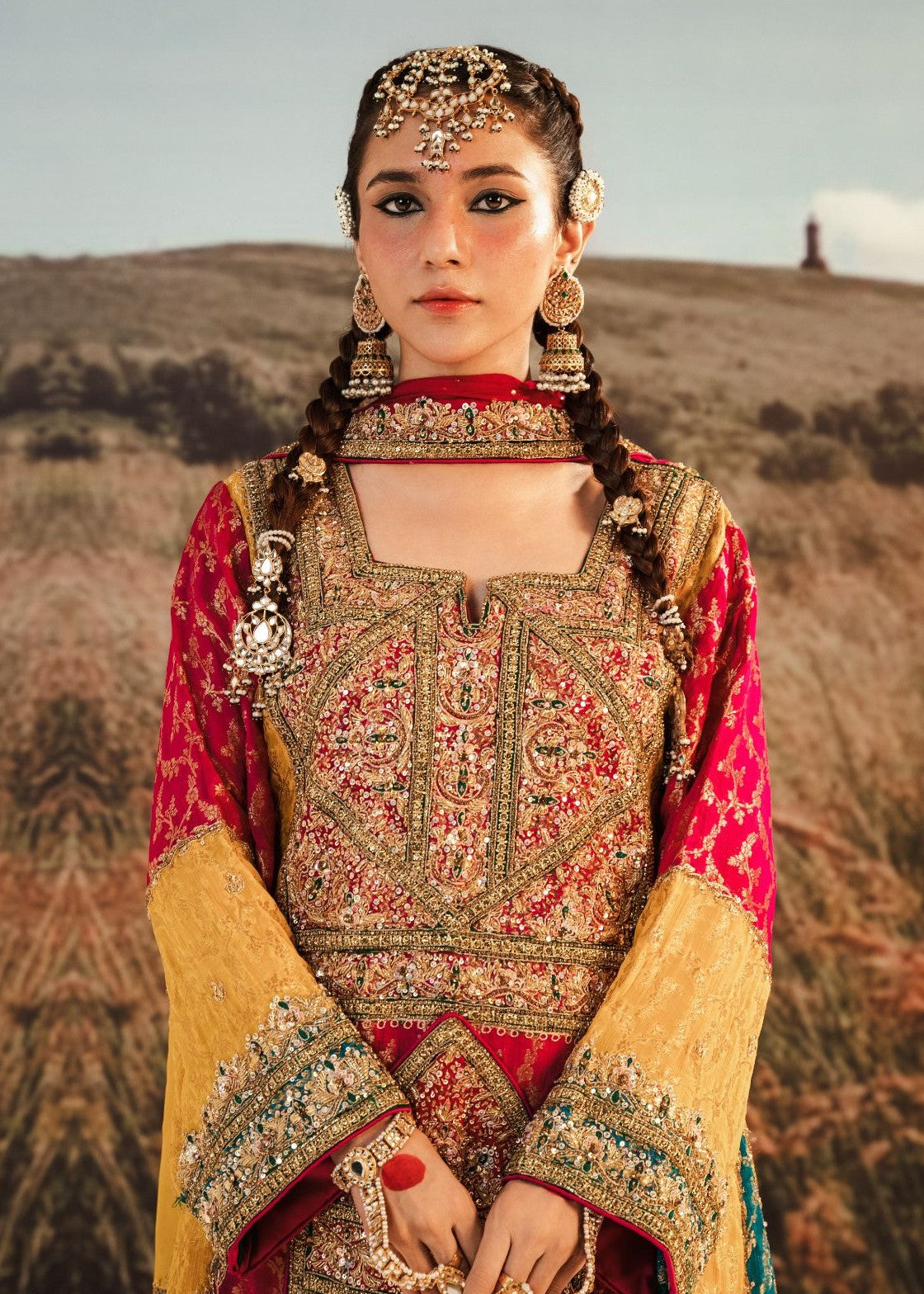 ZARNAAZ