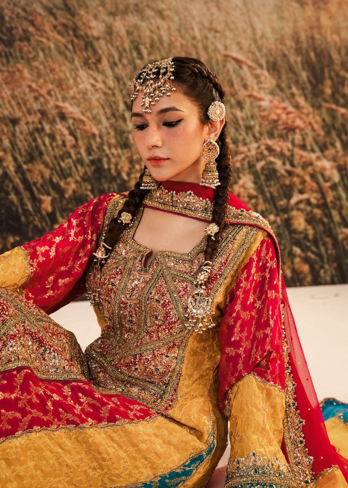 ZARNAAZ