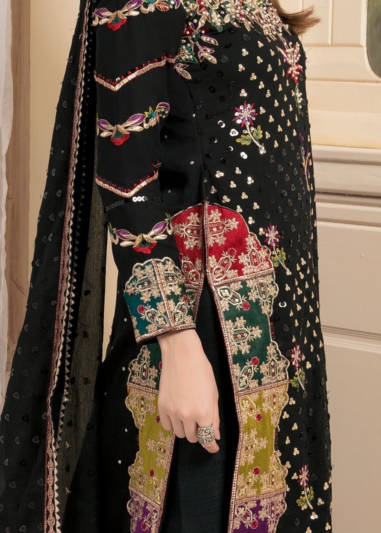 Haseens Official Shanaya