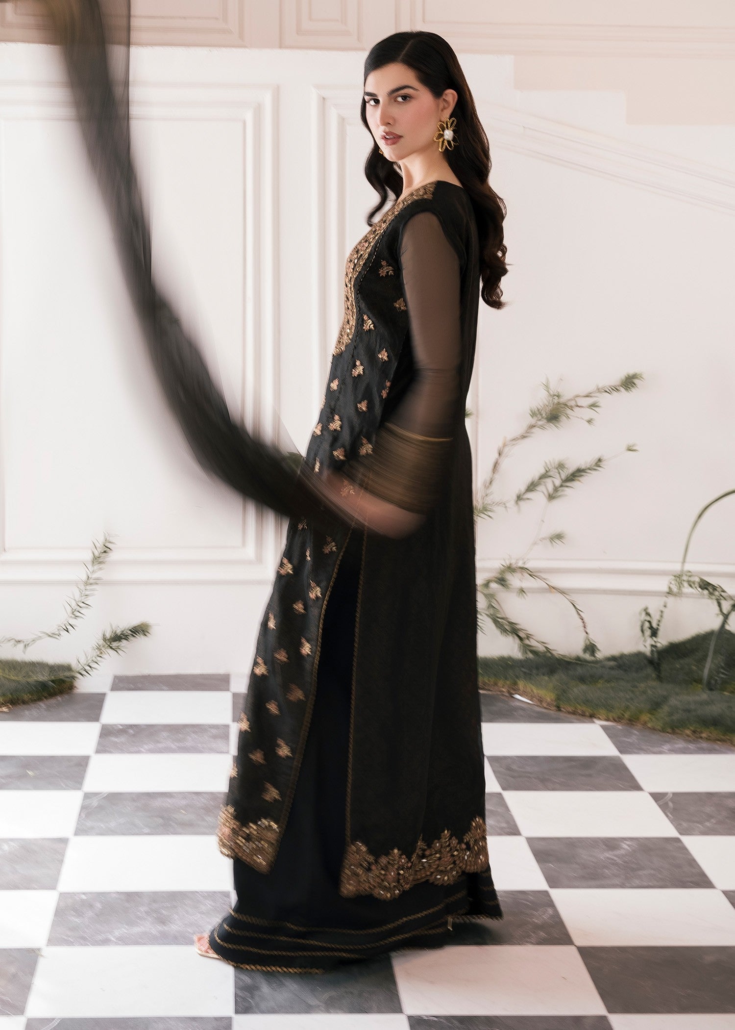 Rang-e-Haya Hana (Black)
