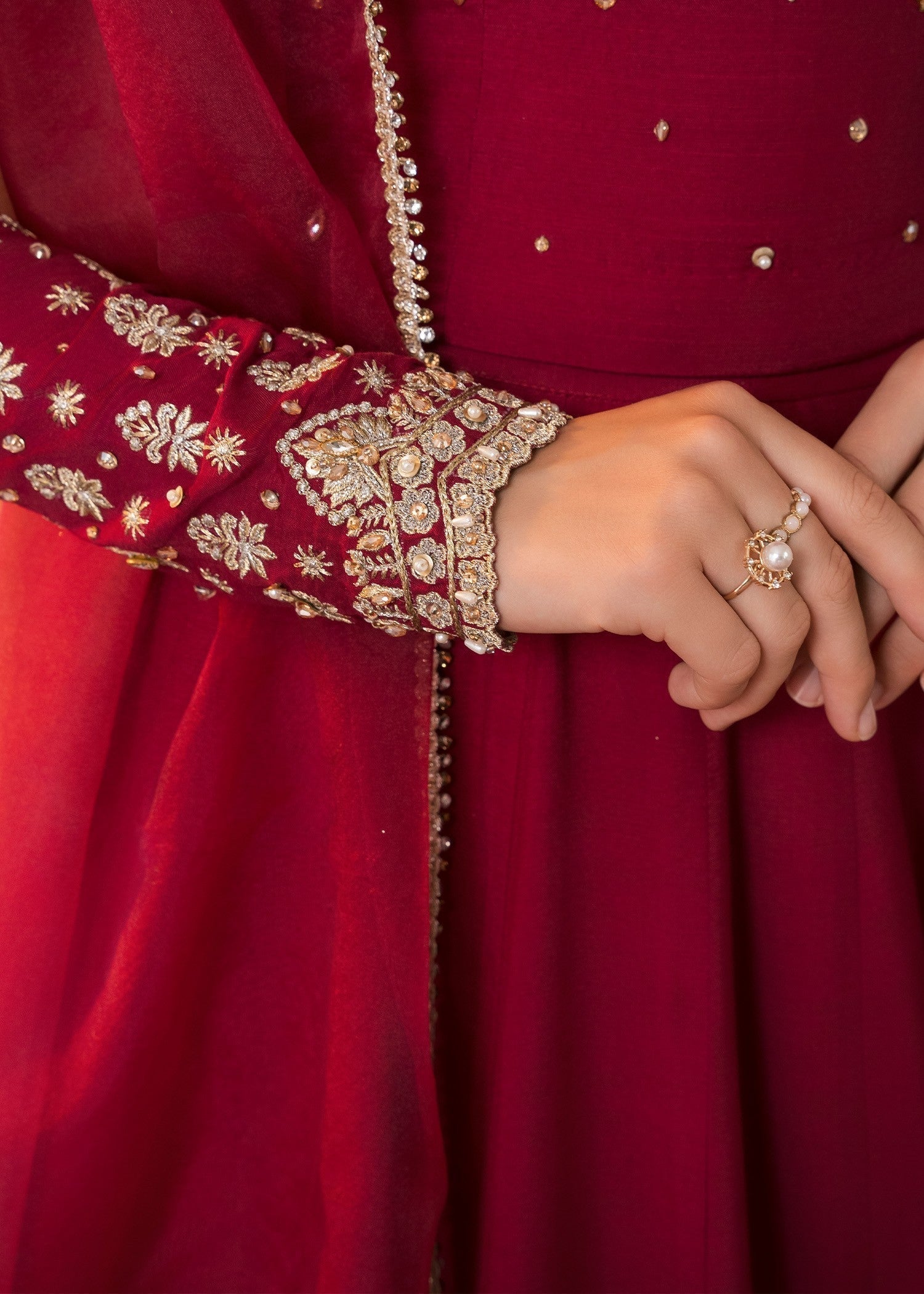 Rang-e-Haya Nora