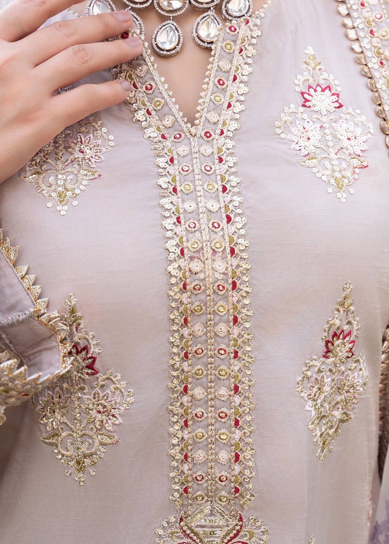 Rang-e-Haya Ayeza (Grey)