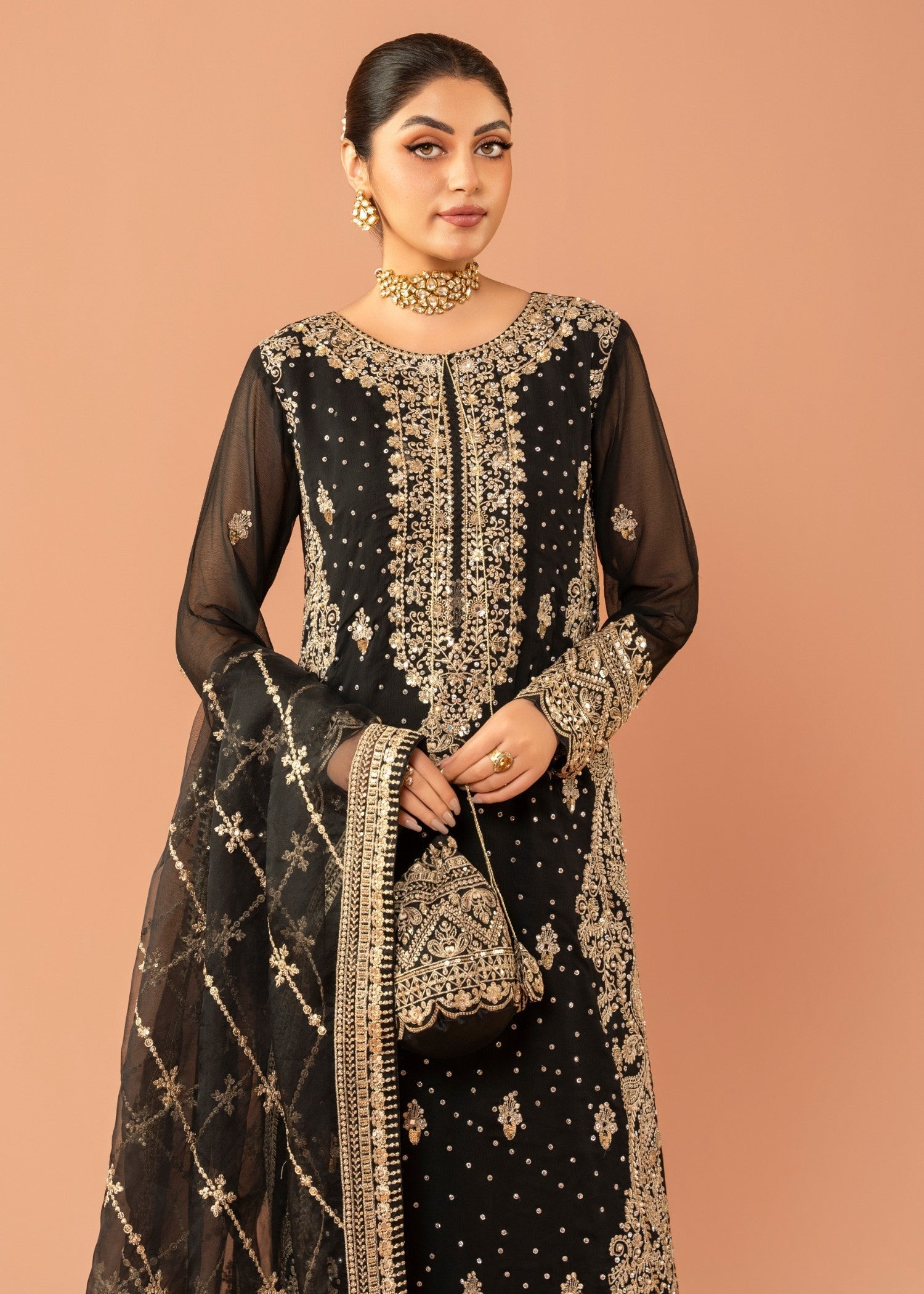 ZEENAT-32